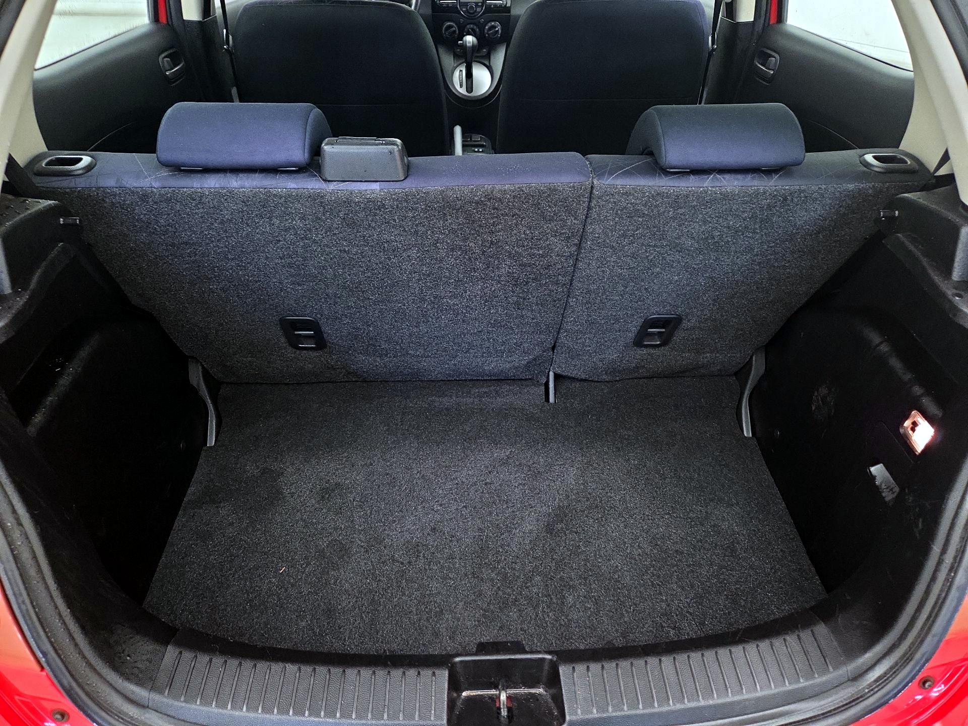 Thumbnail: 2014 Mazda Mazda2 - 19