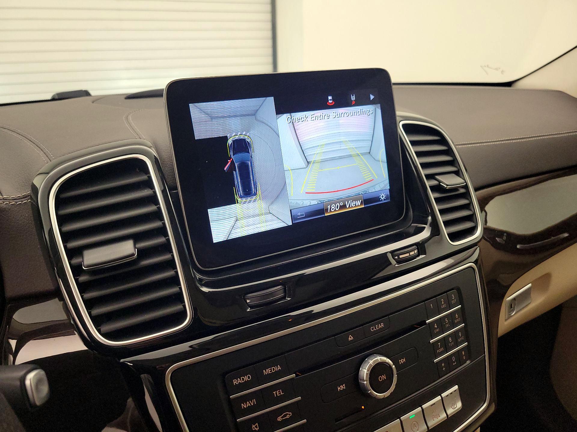 Thumbnail: 2018 Mercedes-Benz GLS - 14