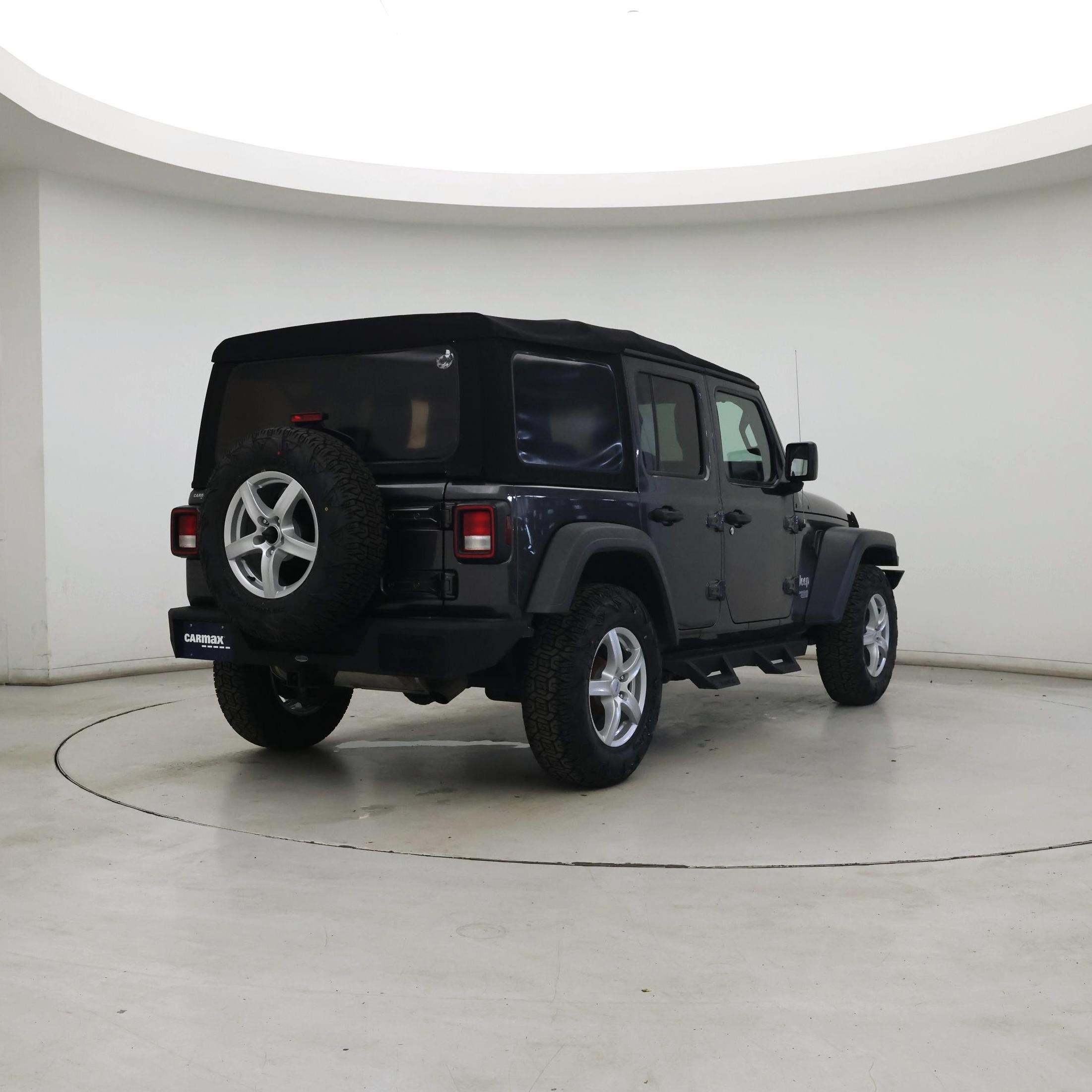 Thumbnail: 2018 Jeep Wrangler - 8