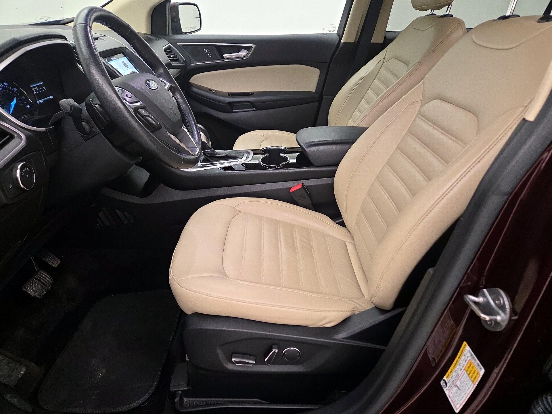 Thumbnail: 2018 Ford Edge - 11