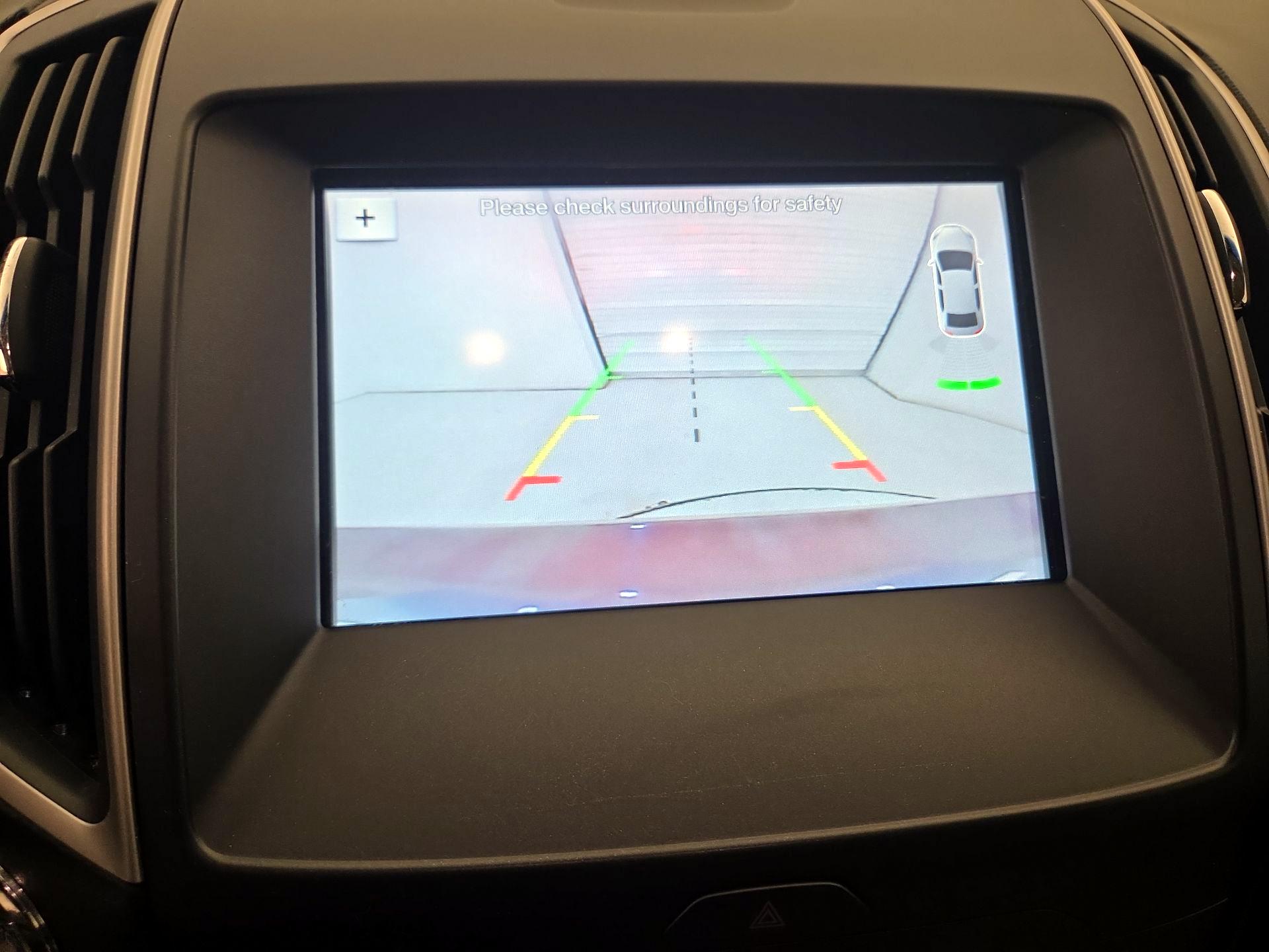 Thumbnail: 2018 Ford Edge - 14