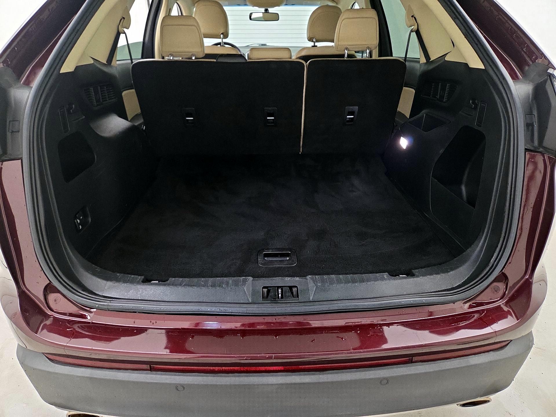 Thumbnail: 2018 Ford Edge - 20