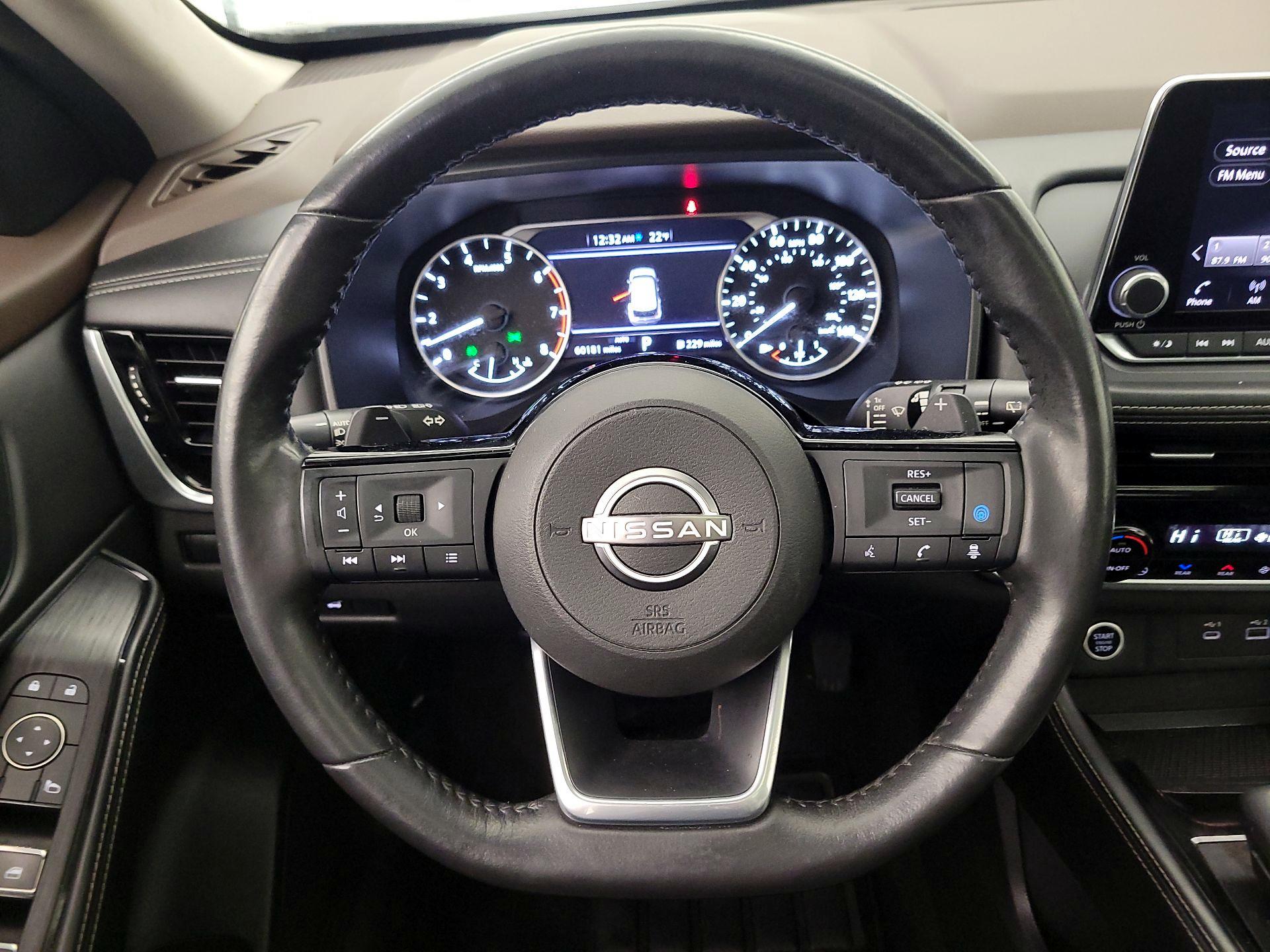 Thumbnail: 2022 Nissan Rogue - 10