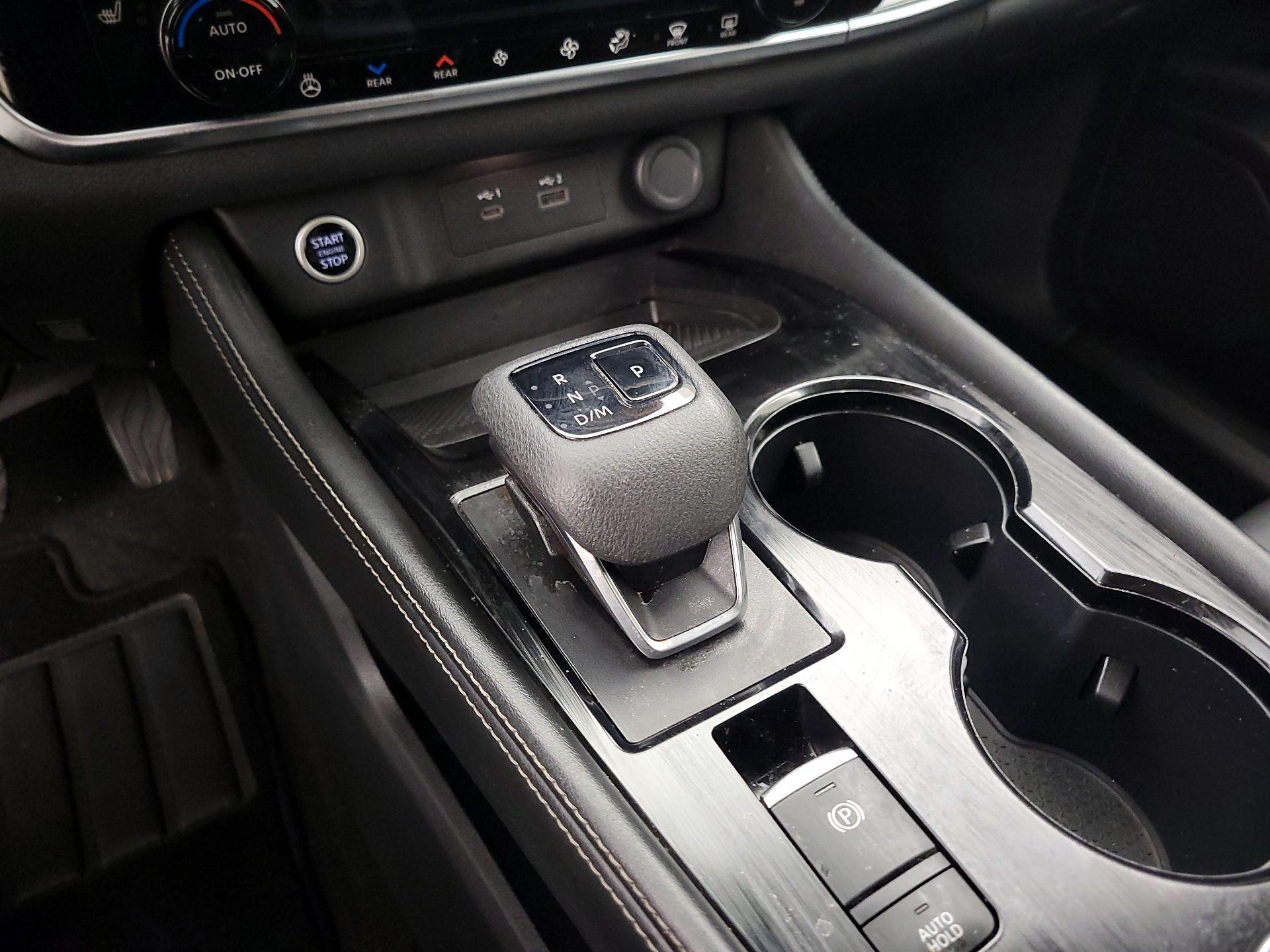 Thumbnail: 2022 Nissan Rogue - 17