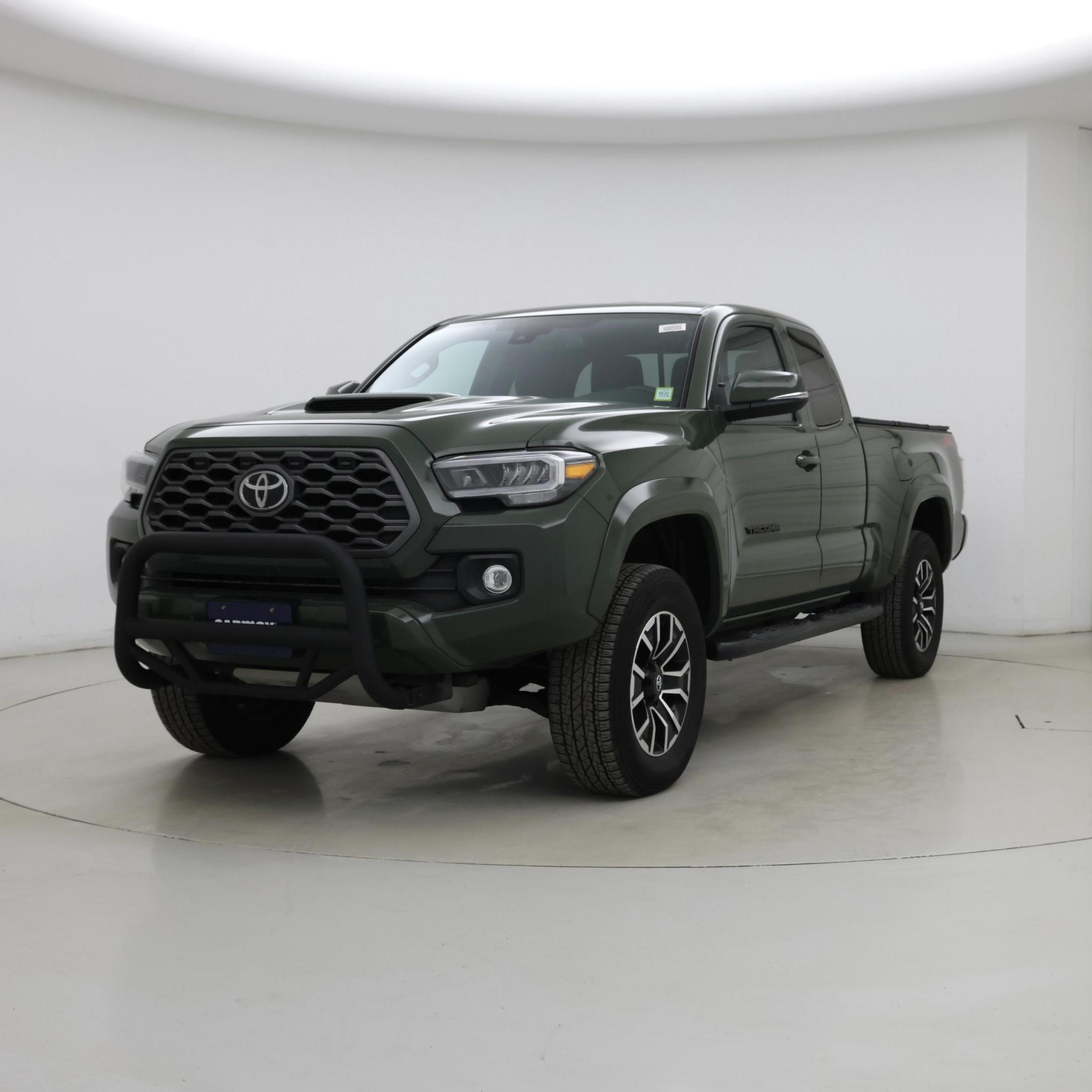 Thumbnail: 2022 Toyota Tacoma - 4