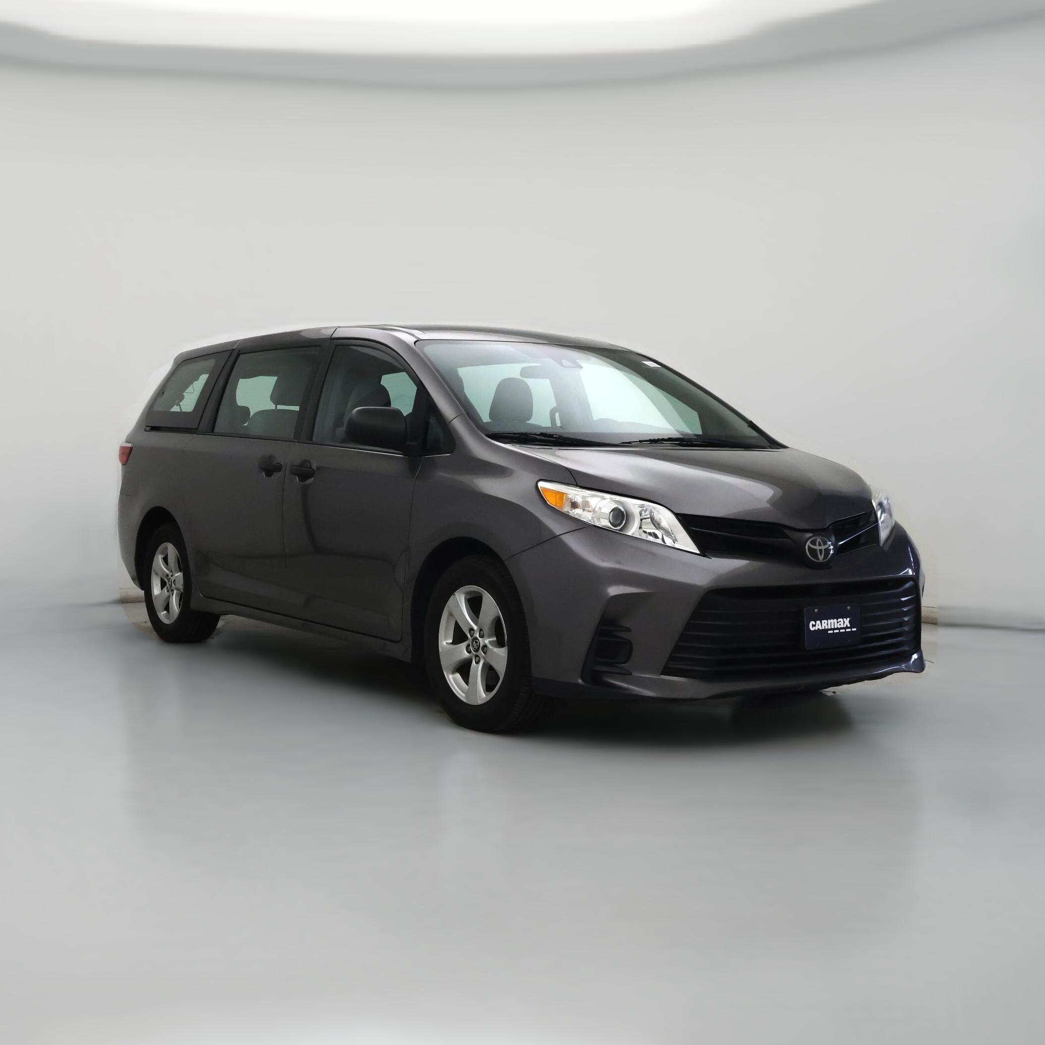 Thumbnail: 2018 Toyota Sienna - 1
