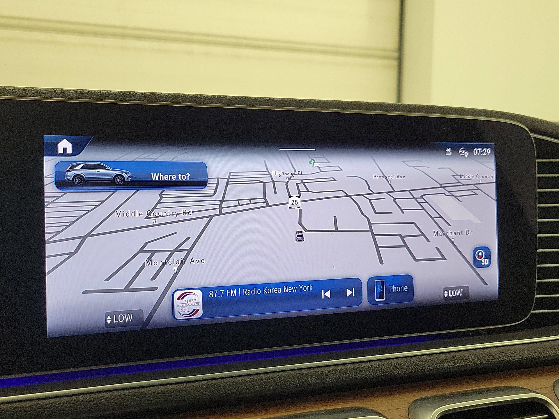 Thumbnail: 2025 Mercedes-Benz GLE - 14