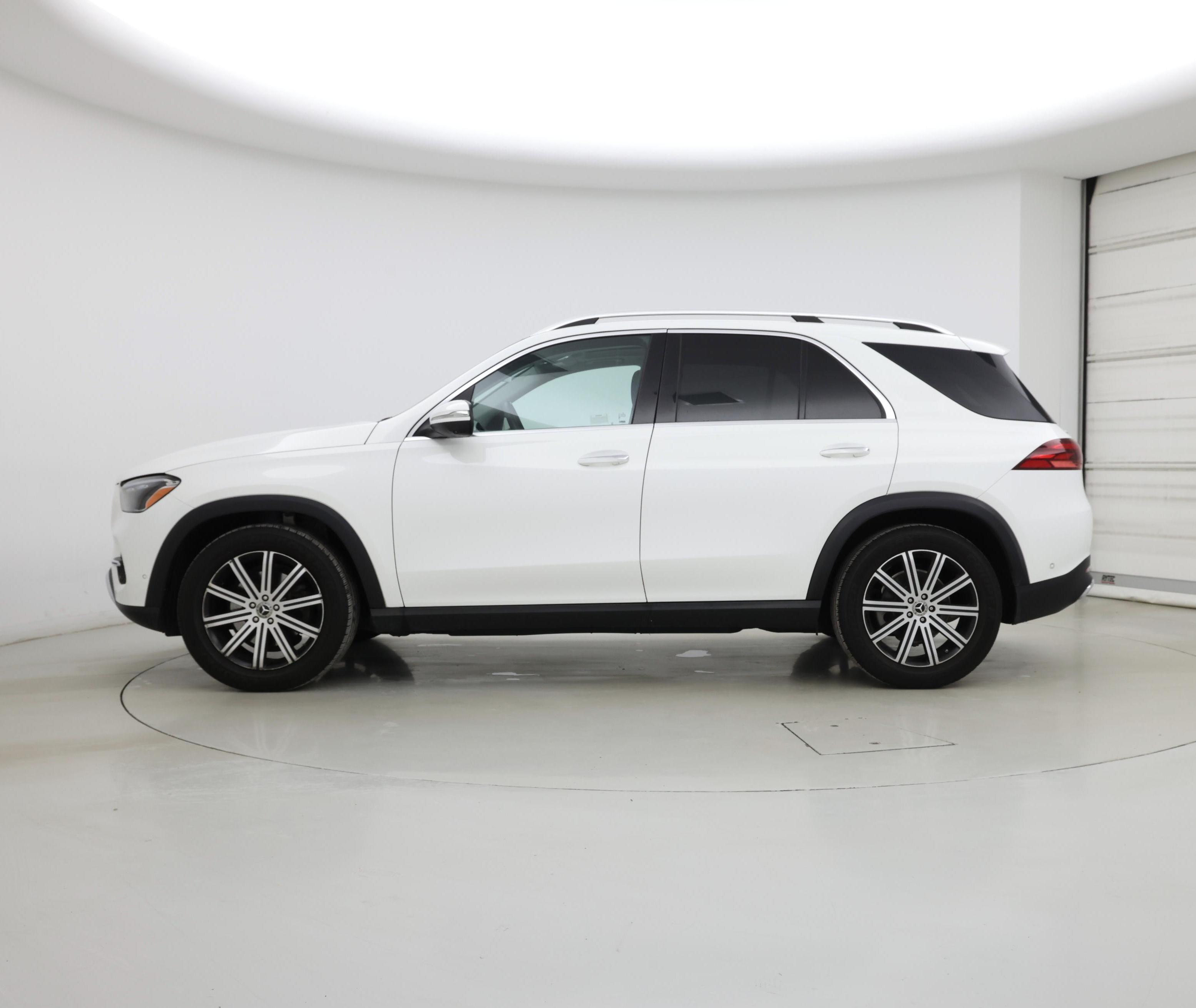 Thumbnail: 2025 Mercedes-Benz GLE - 3