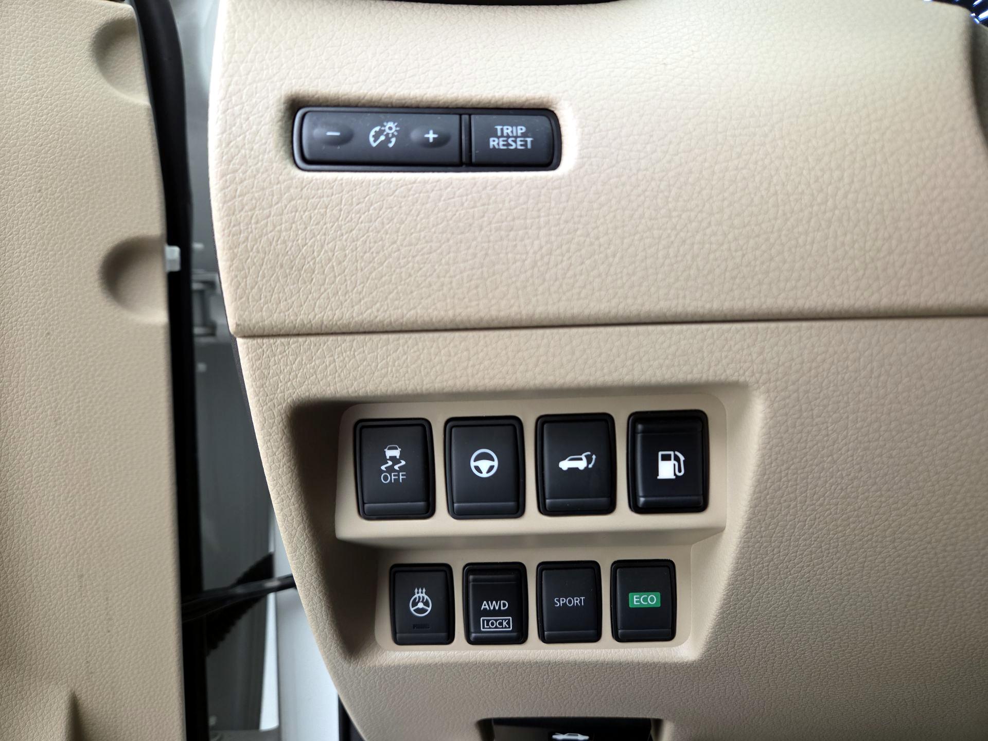 Thumbnail: 2019 Nissan Rogue - 13