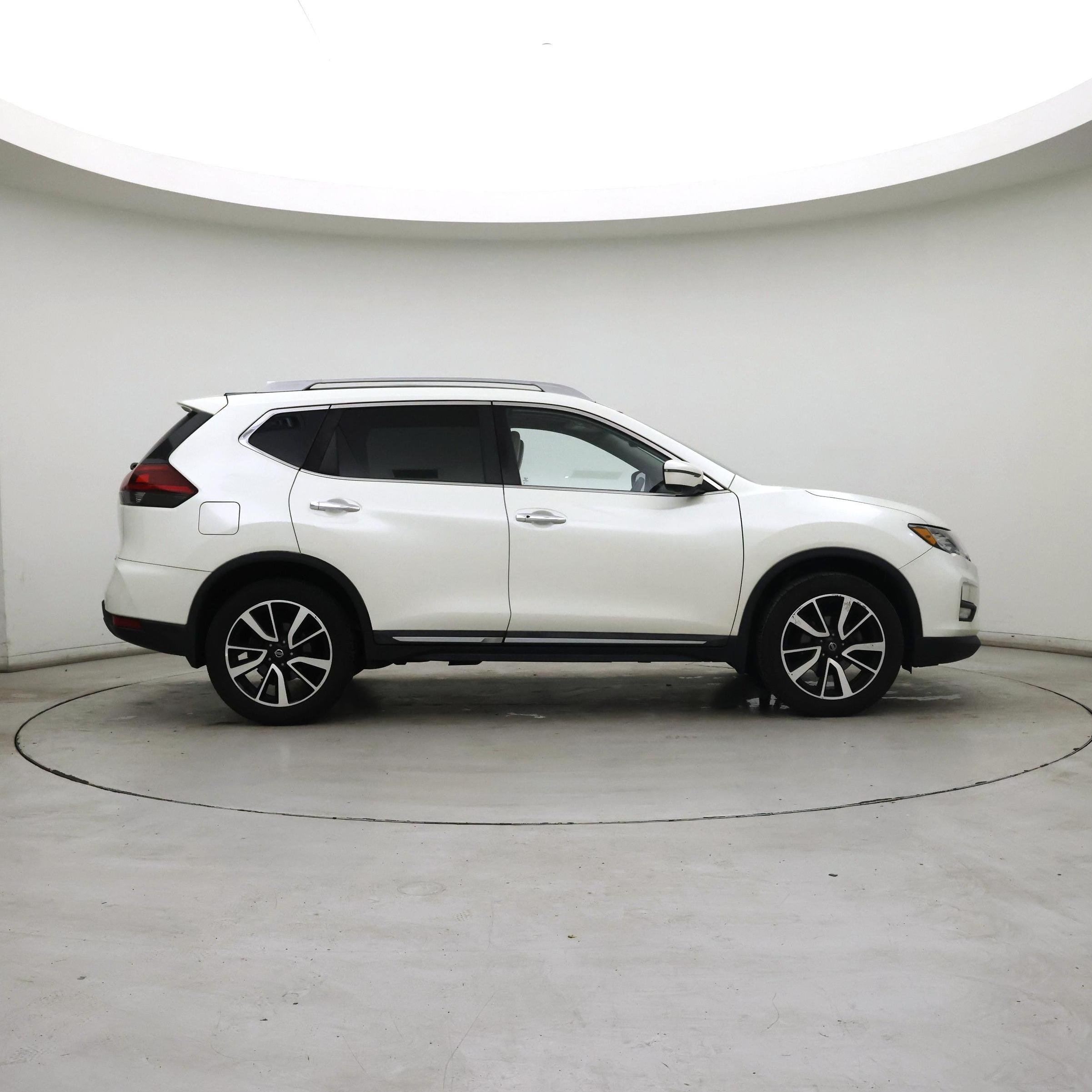 Thumbnail: 2019 Nissan Rogue - 7