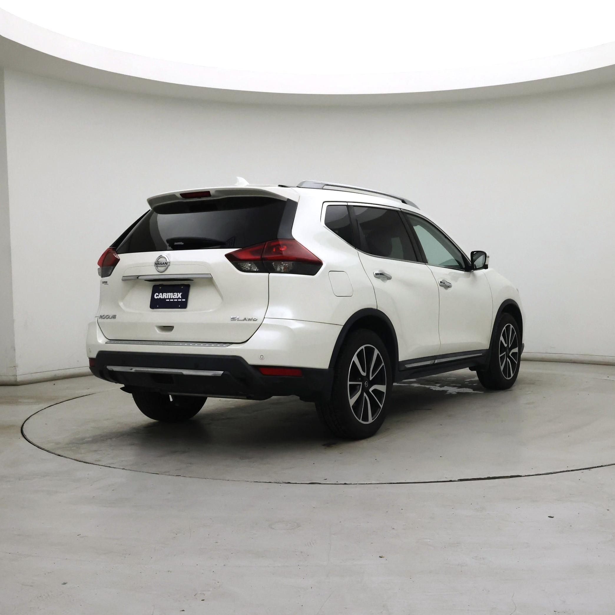Thumbnail: 2019 Nissan Rogue - 8