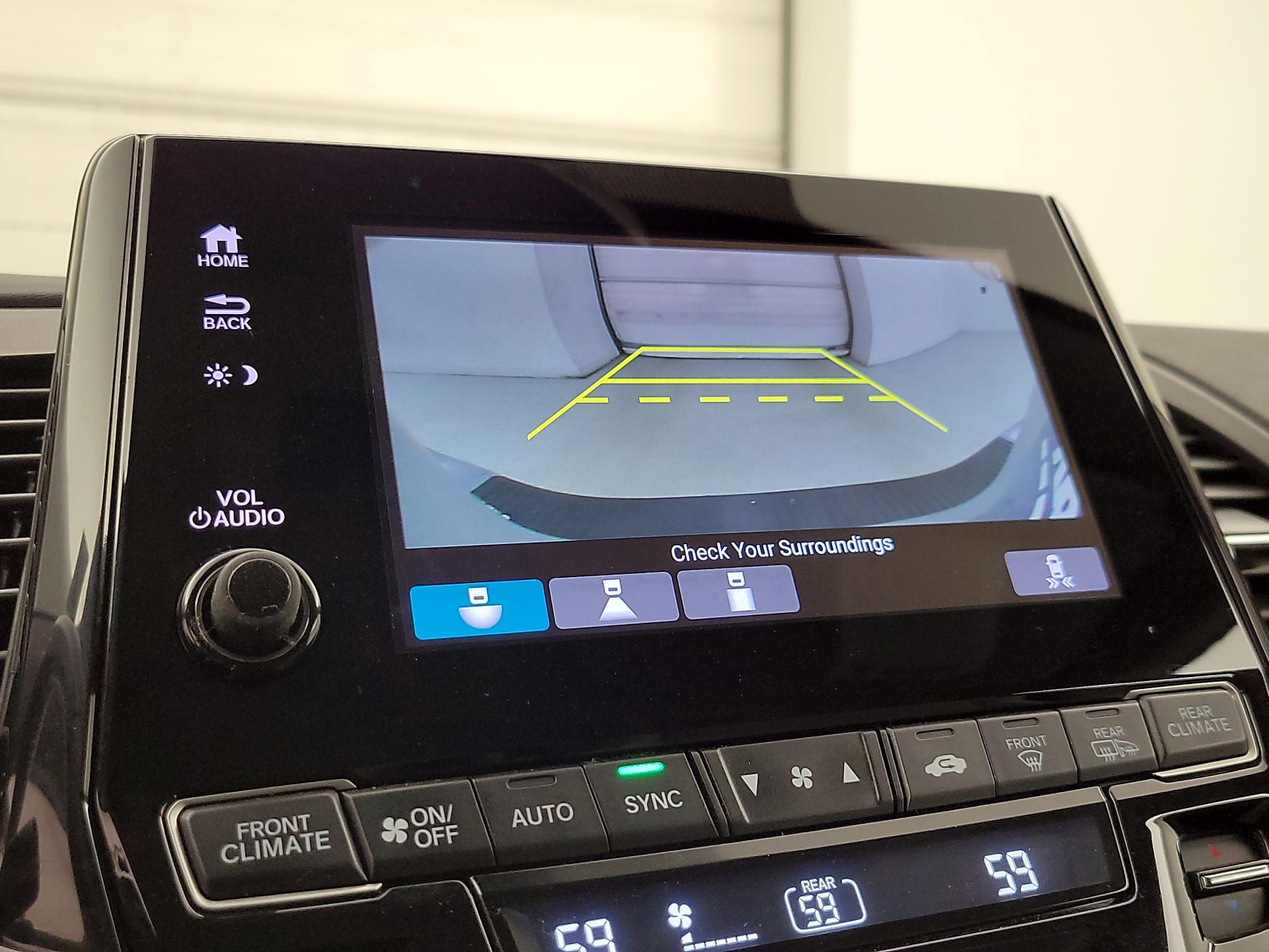 Thumbnail: 2021 Honda Odyssey - 14