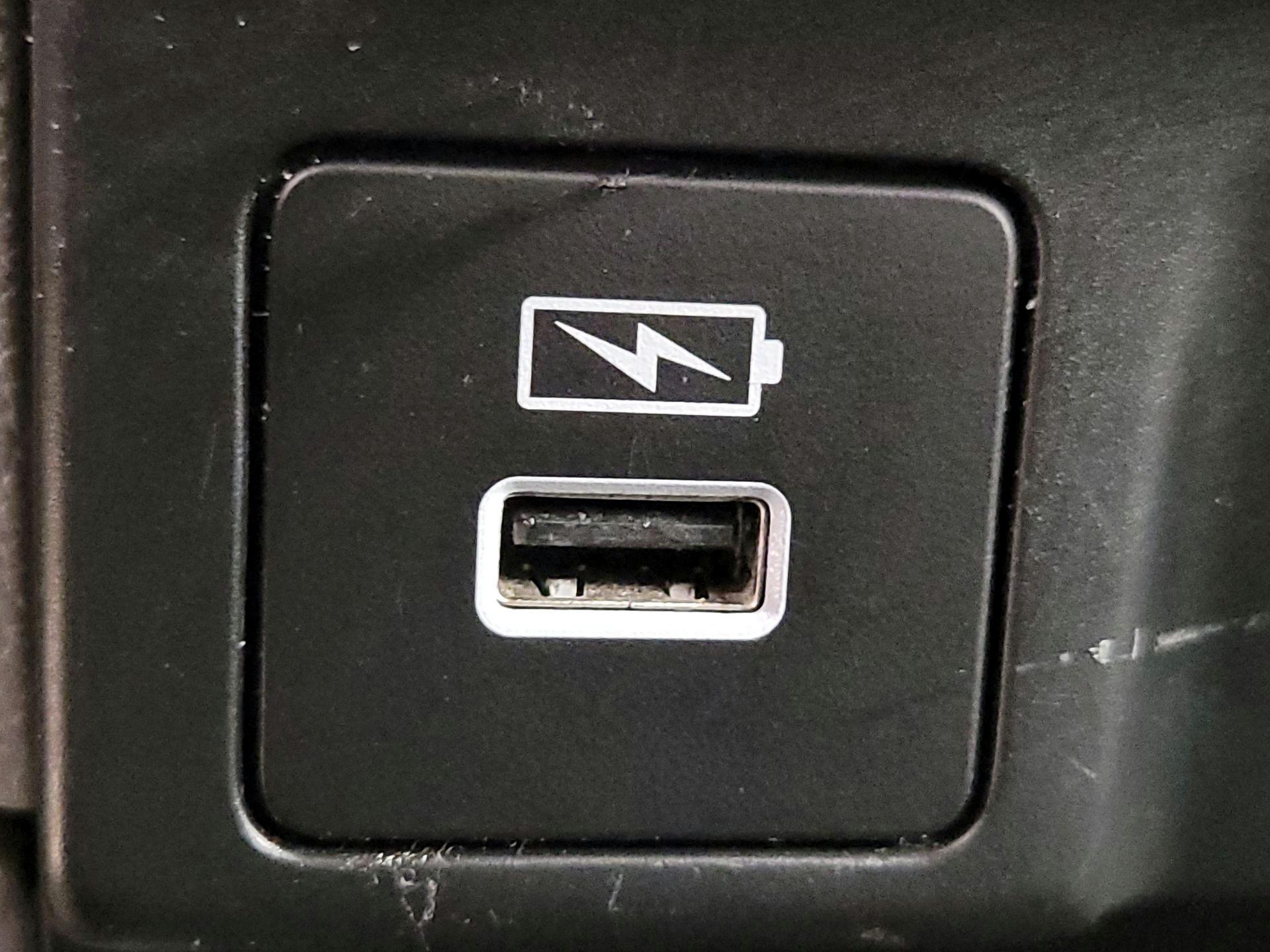 Thumbnail: 2021 Honda Odyssey - 18