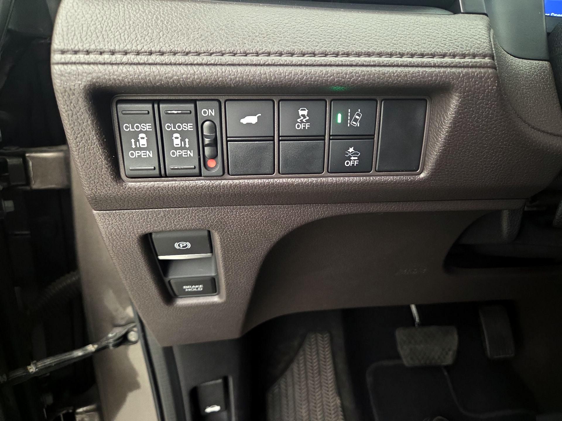 Thumbnail: 2020 Honda Odyssey - 13