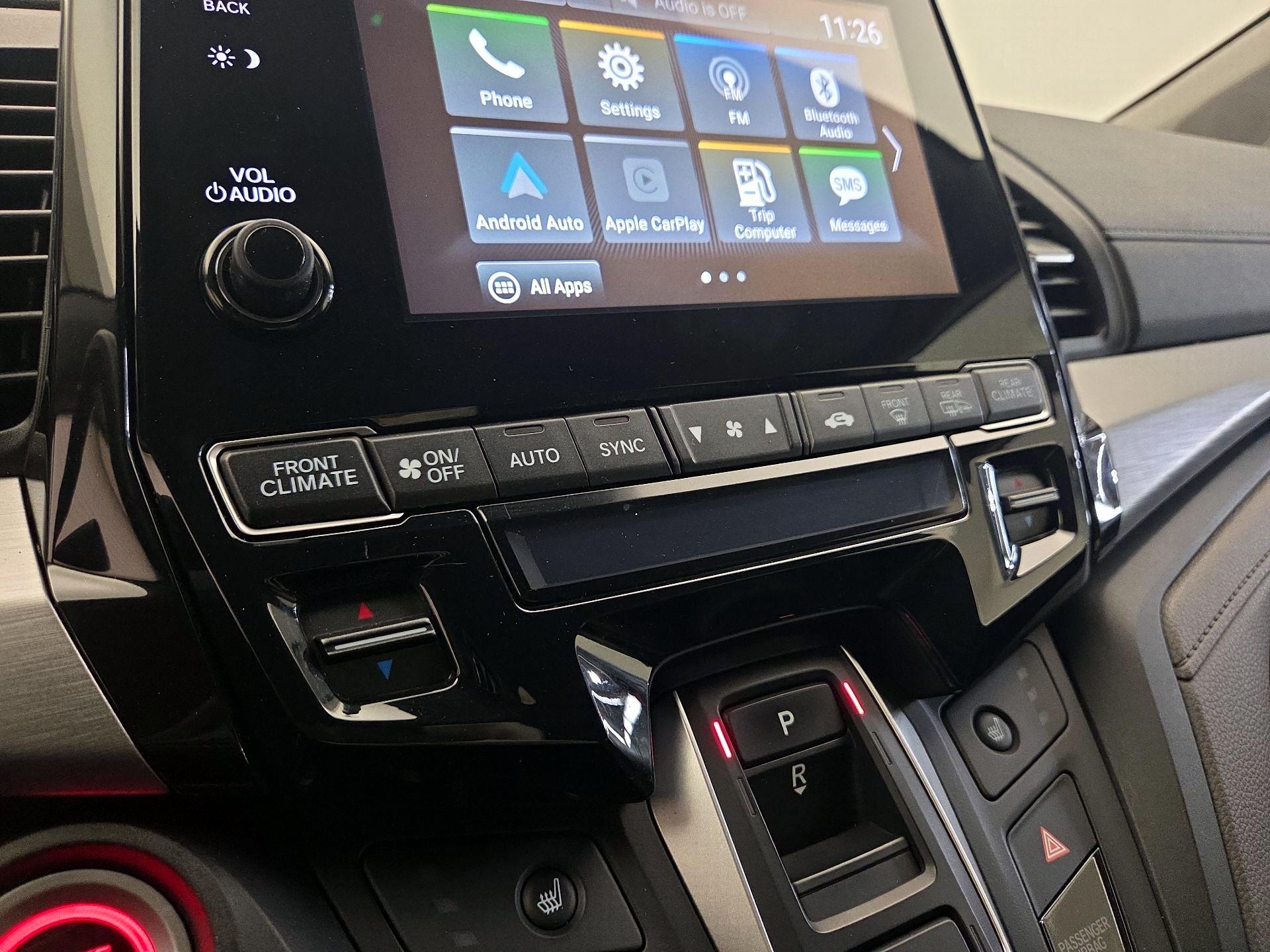 Thumbnail: 2020 Honda Odyssey - 16