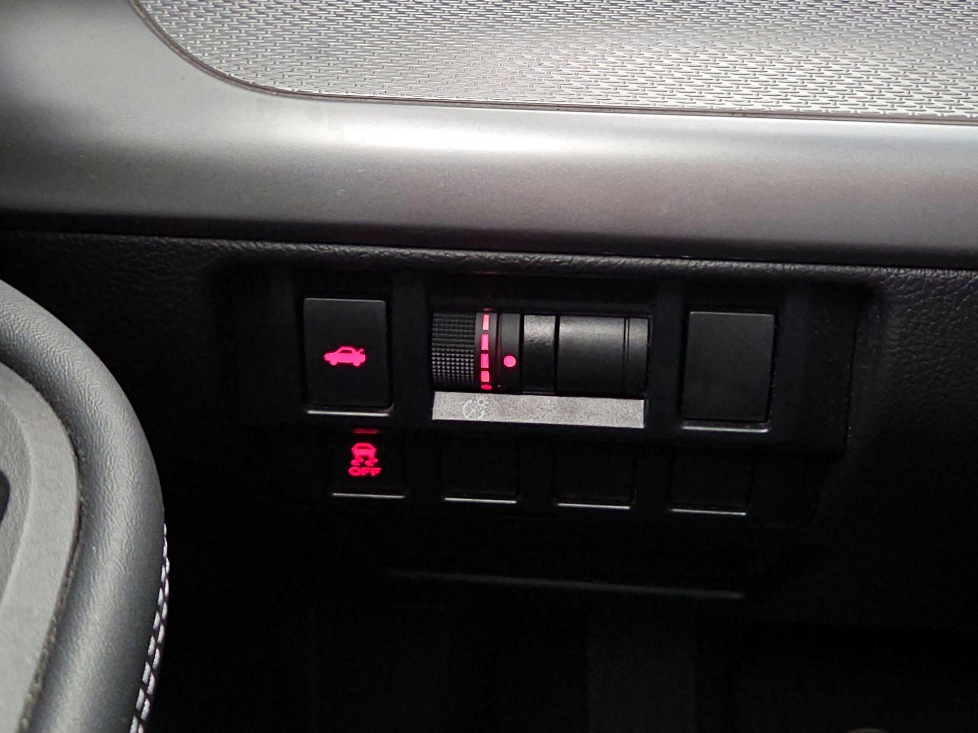 Thumbnail: 2018 Subaru Legacy - 13