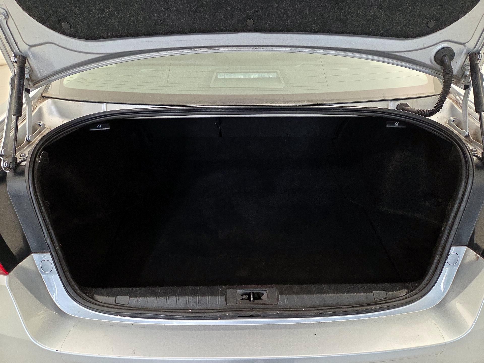 Thumbnail: 2018 Subaru Legacy - 20