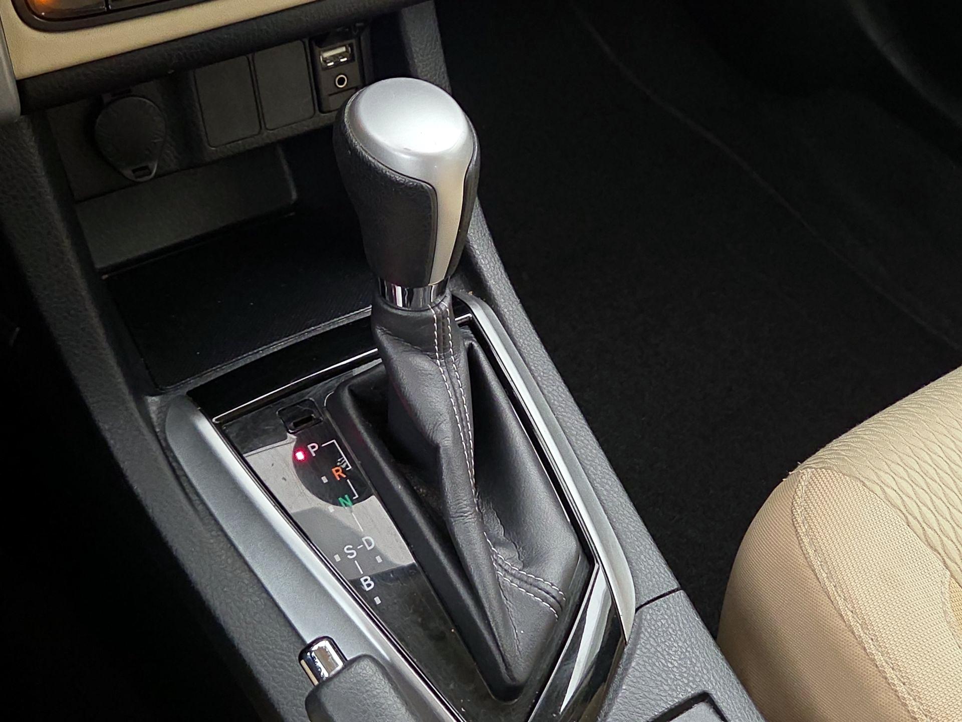 Thumbnail: 2017 Toyota Corolla - 17