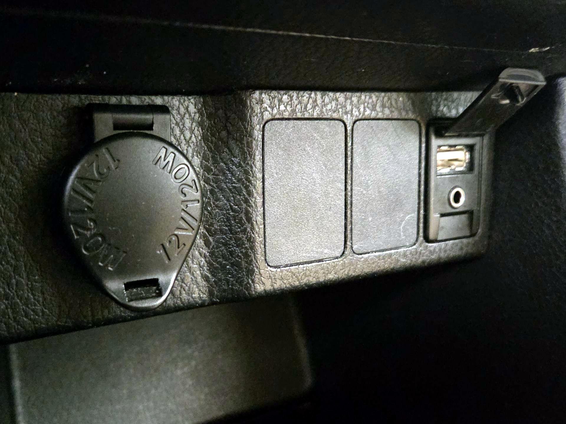 Thumbnail: 2017 Toyota Corolla - 18