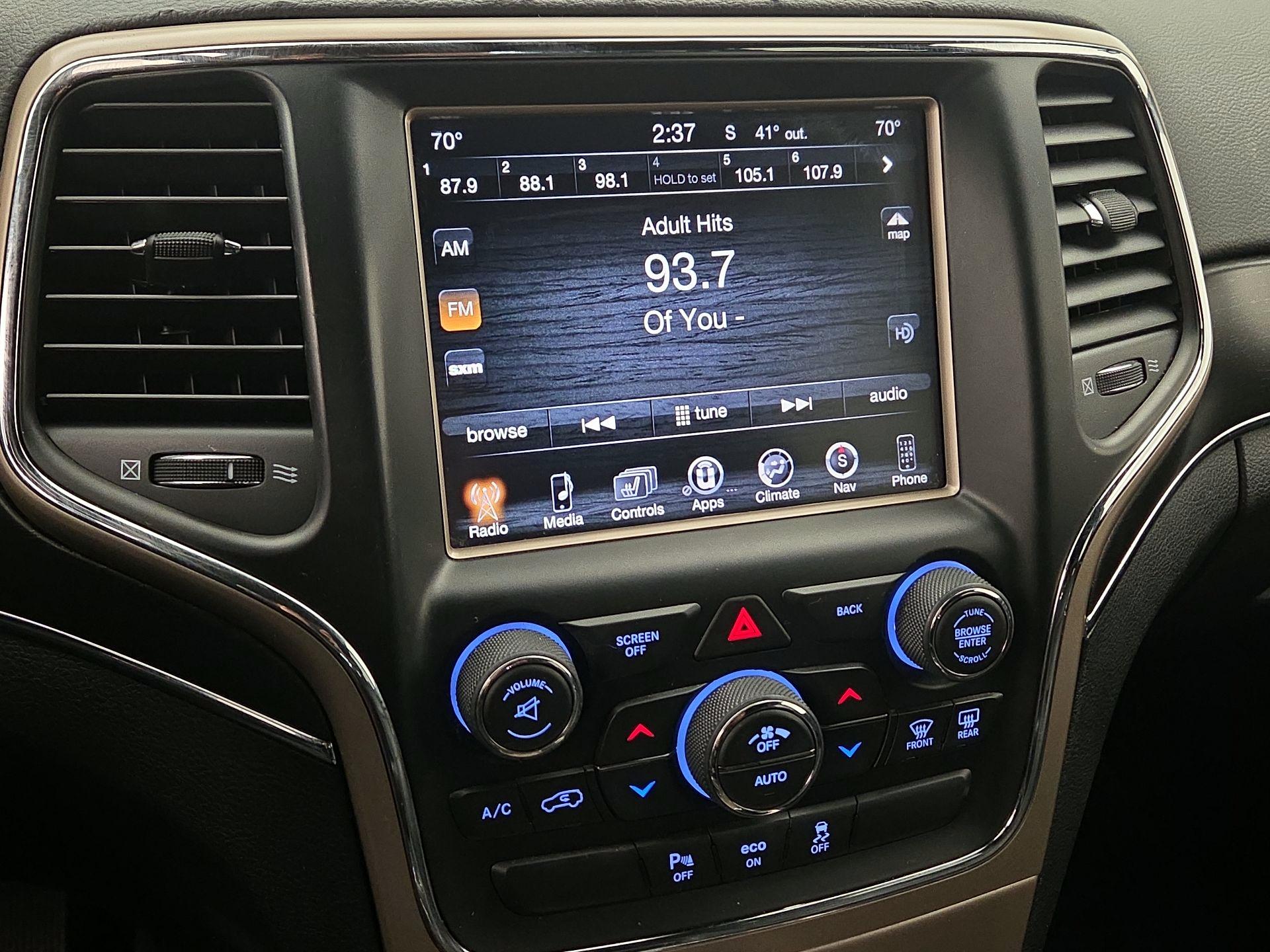 Thumbnail: 2015 Jeep Grand Cherokee - 15