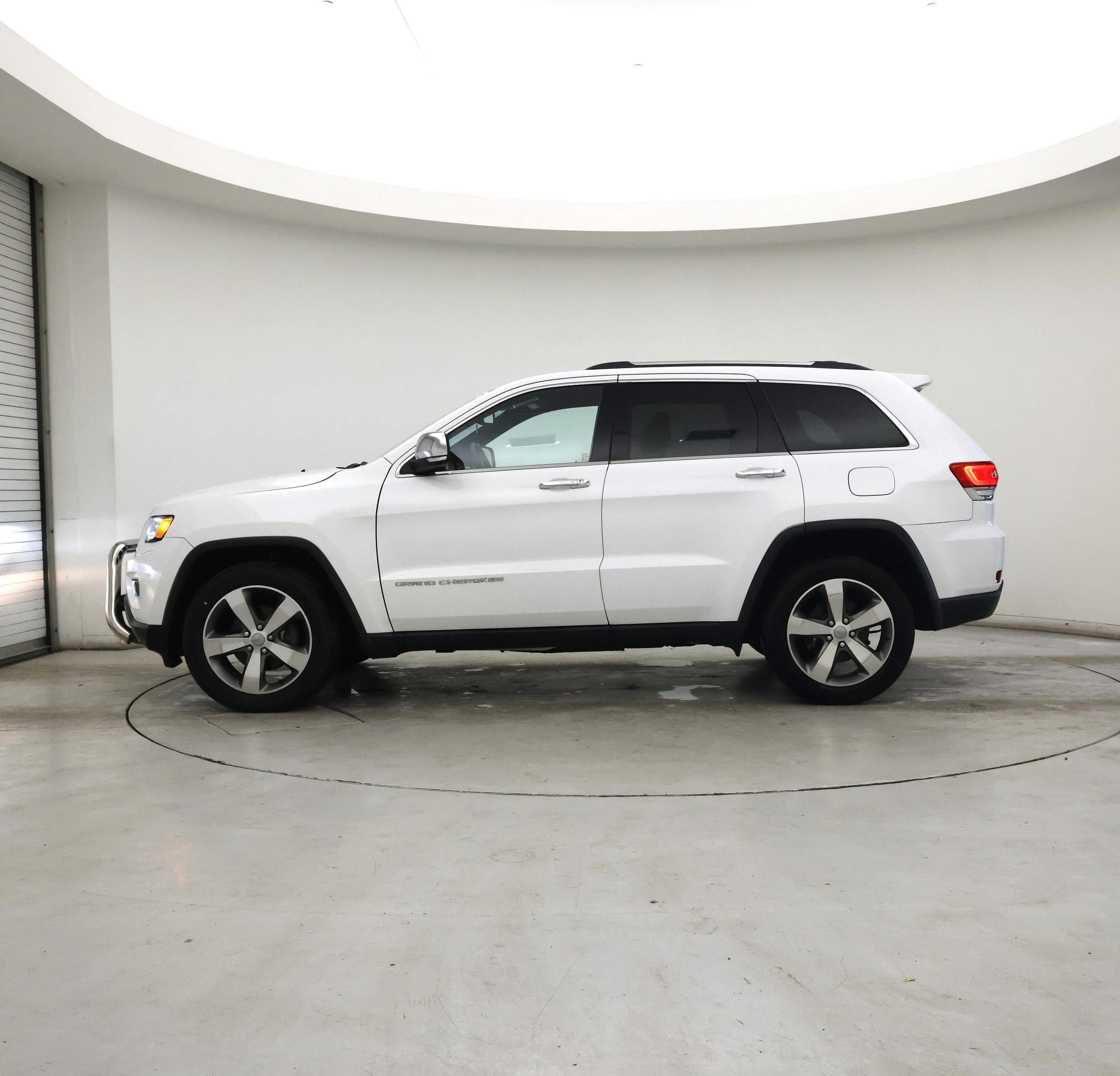 Thumbnail: 2015 Jeep Grand Cherokee - 3