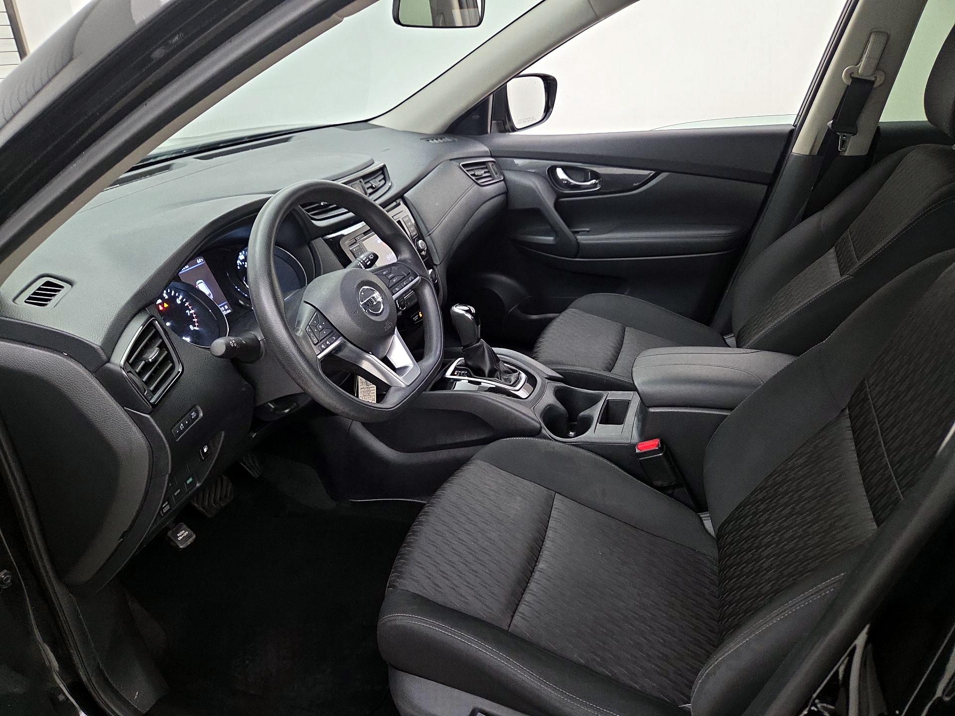 Thumbnail: 2018 Nissan Rogue - 11