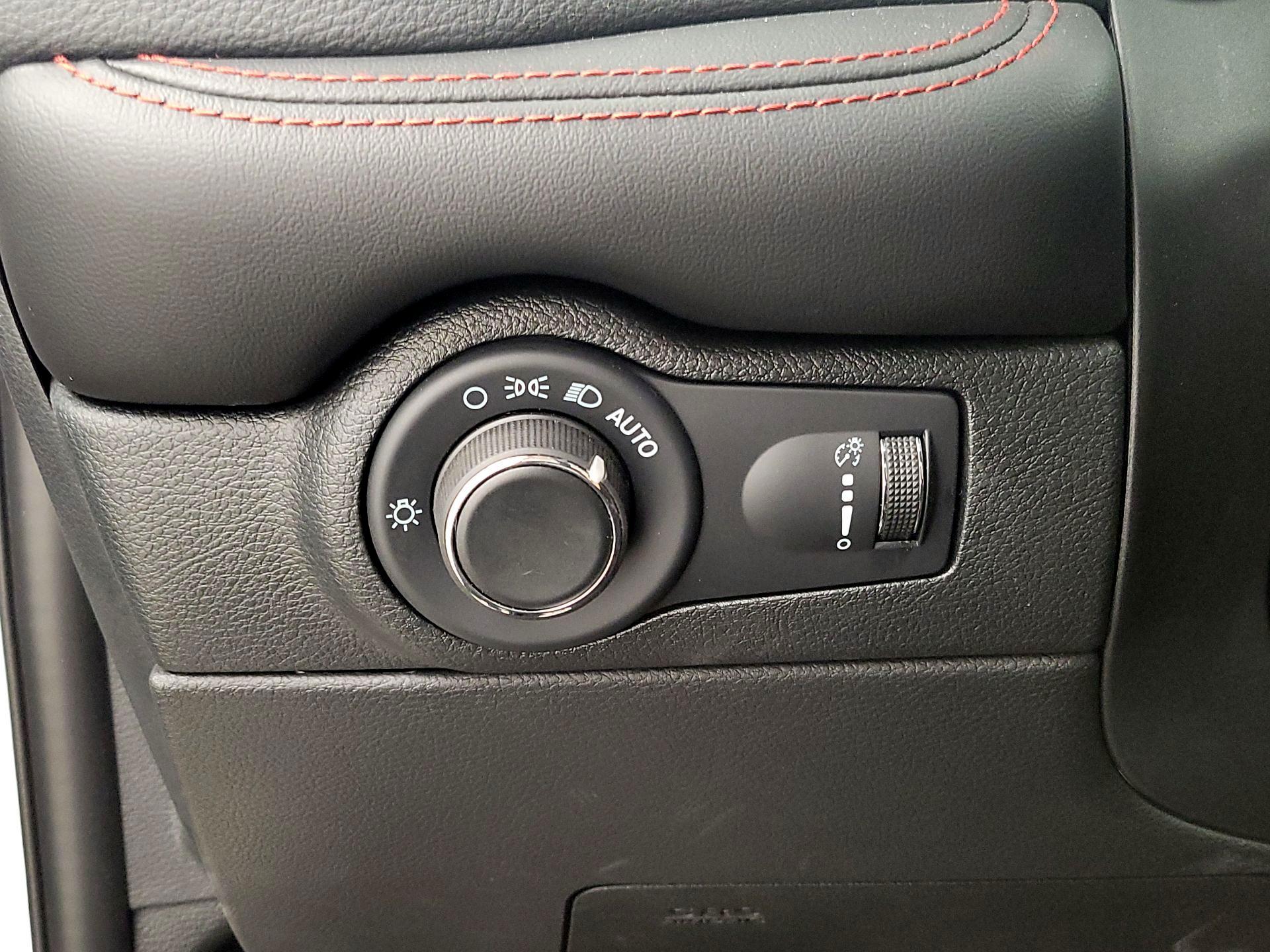 Thumbnail: 2024 Dodge Durango - 13