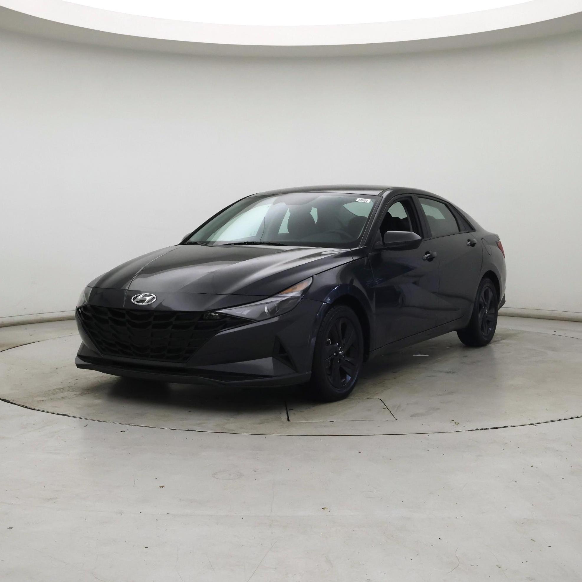 Thumbnail: 2023 Hyundai Elantra - 4