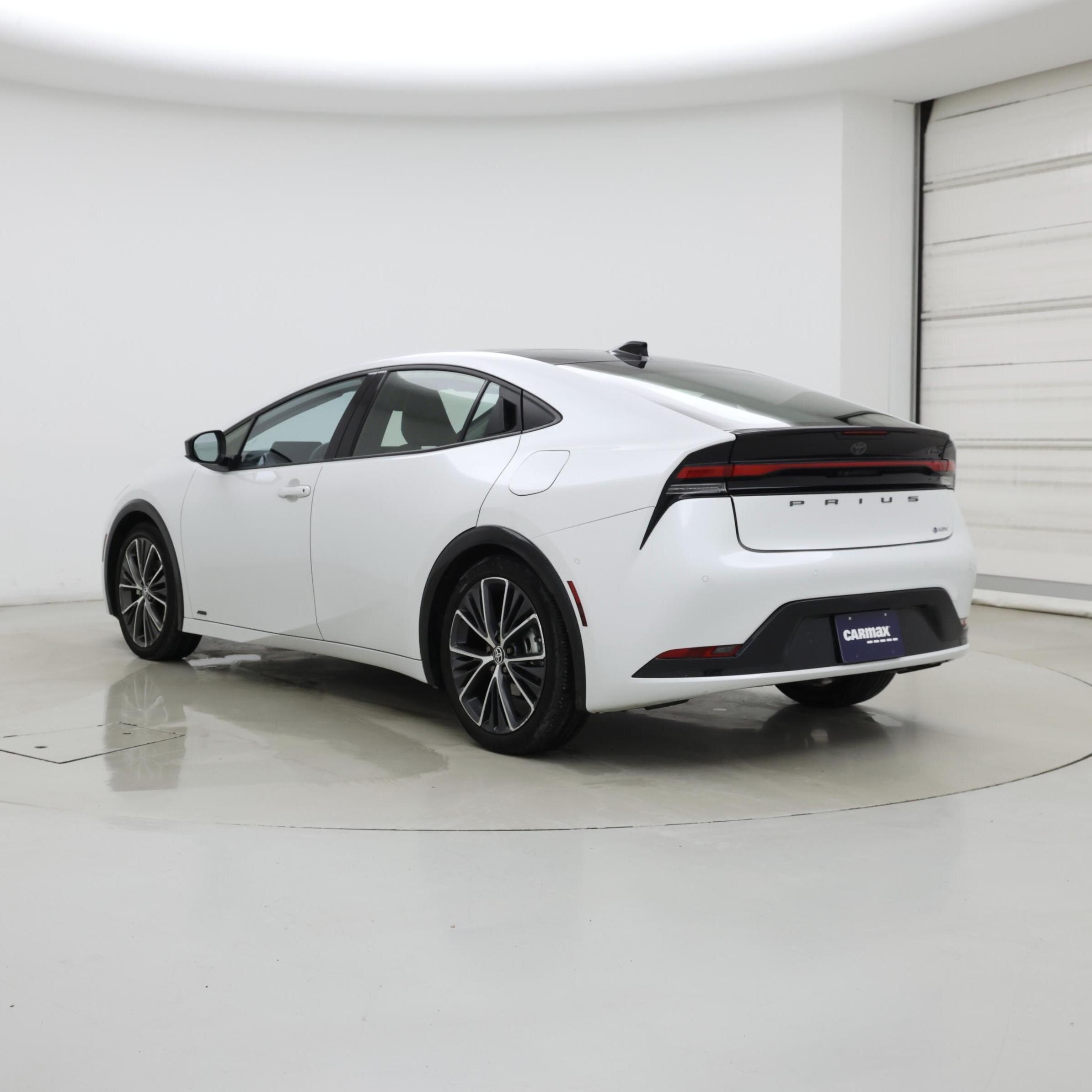 Thumbnail: 2024 Toyota Prius - 2