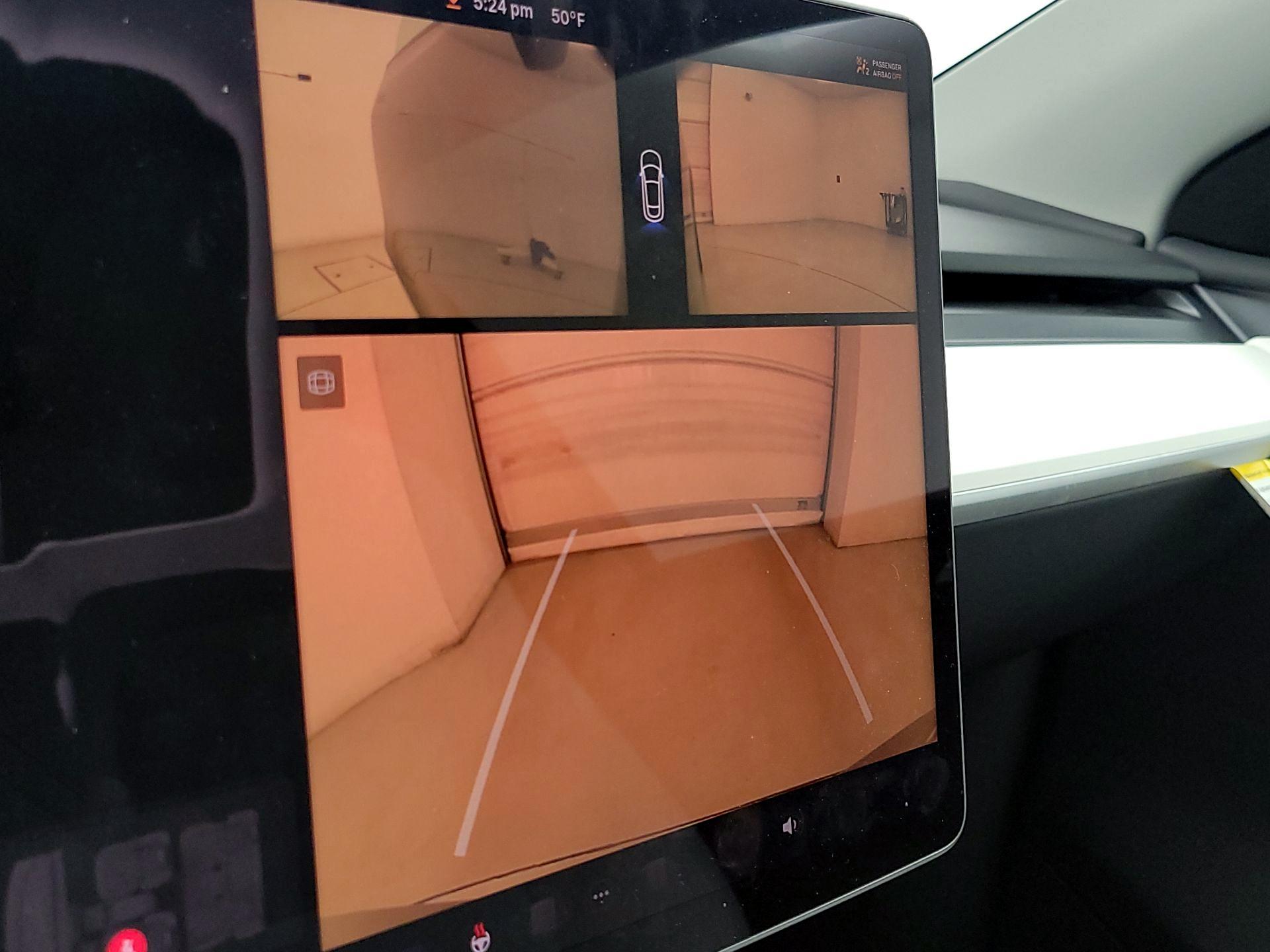 Thumbnail: 2024 Tesla Model Y - 14