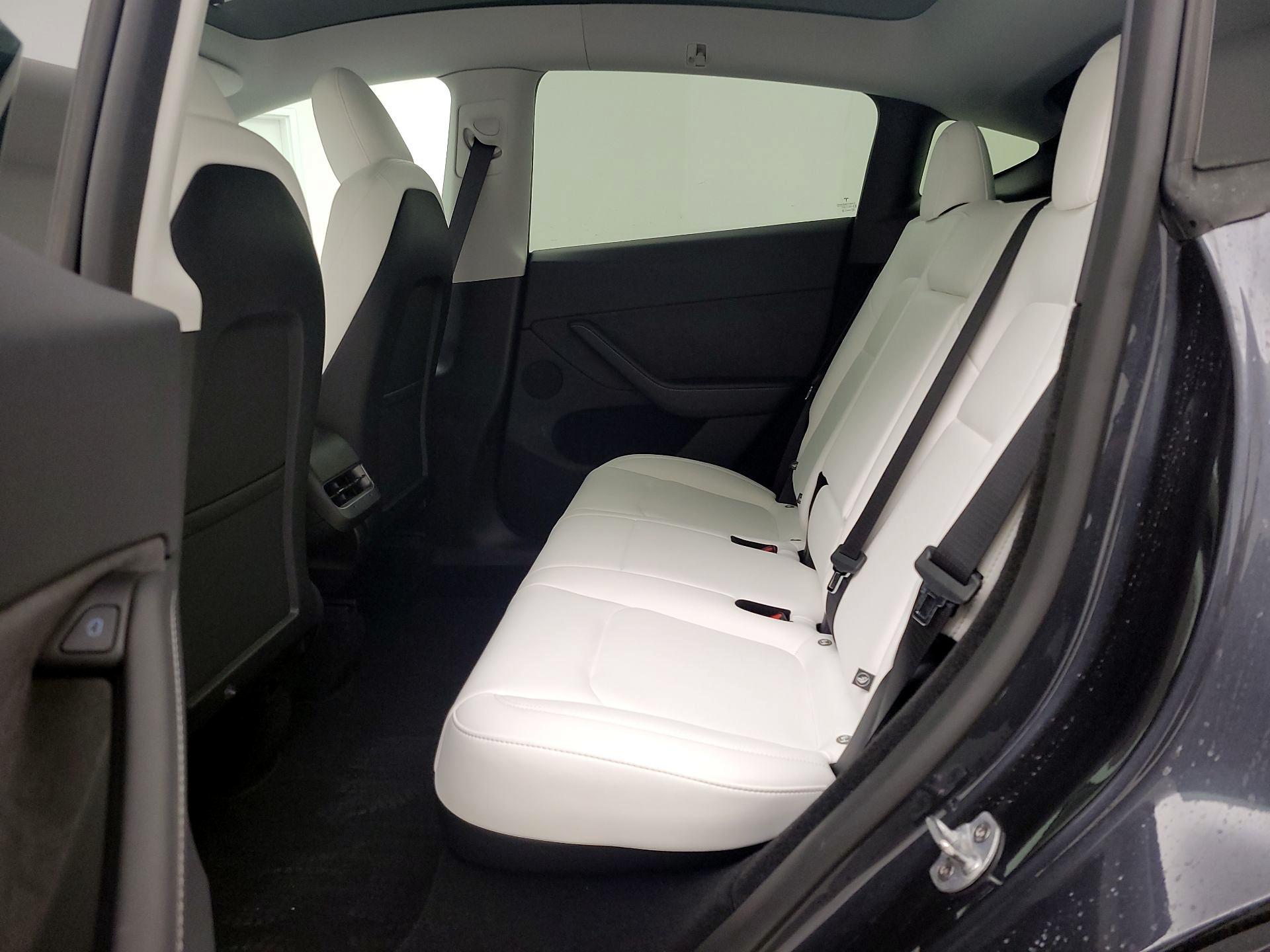 Thumbnail: 2024 Tesla Model Y - 20