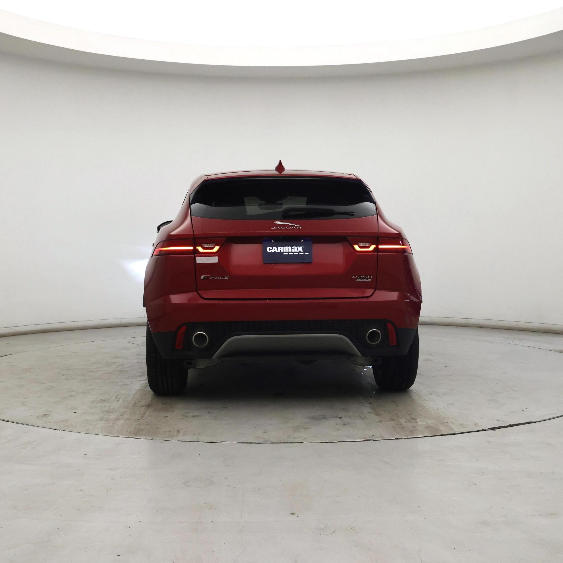 Thumbnail: 2019 Jaguar E-Pace - 6