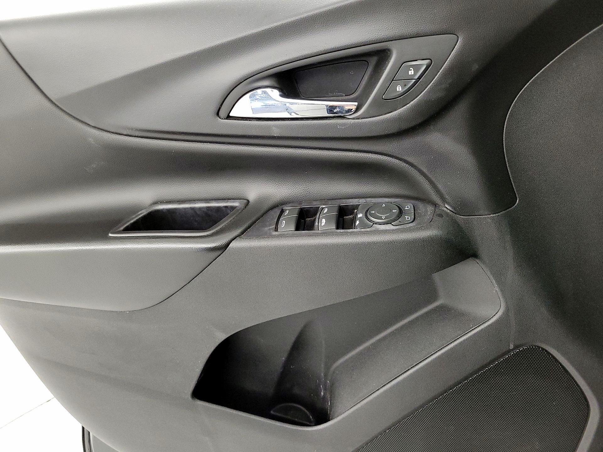 Thumbnail: 2019 Chevrolet Equinox - 12