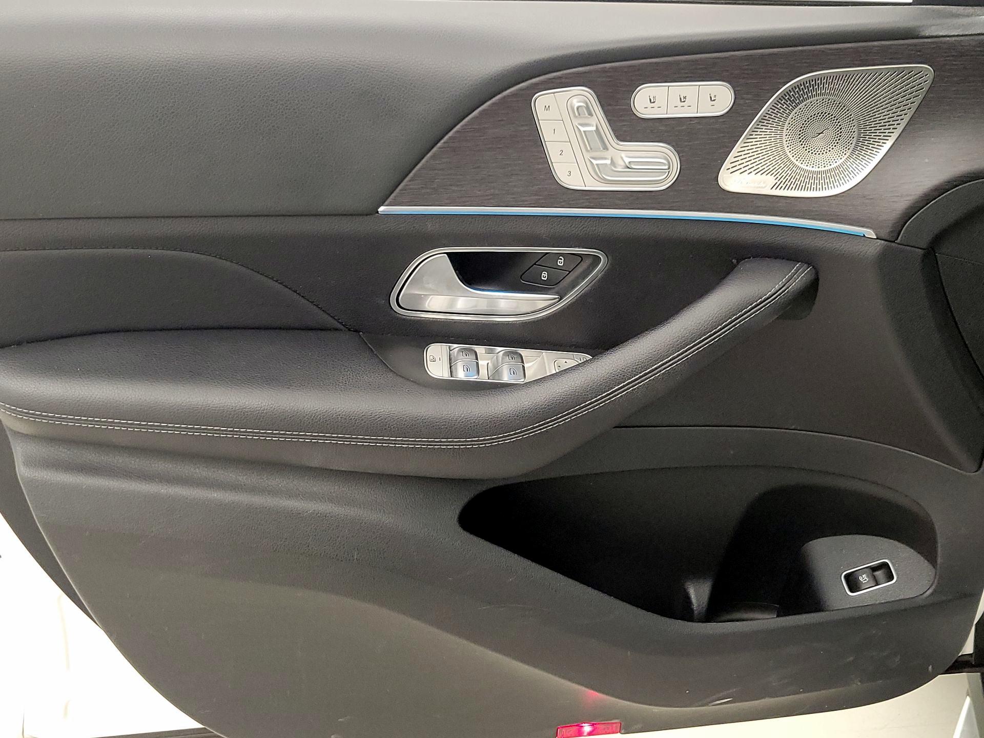 Thumbnail: 2022 Mercedes-Benz GLS - 12