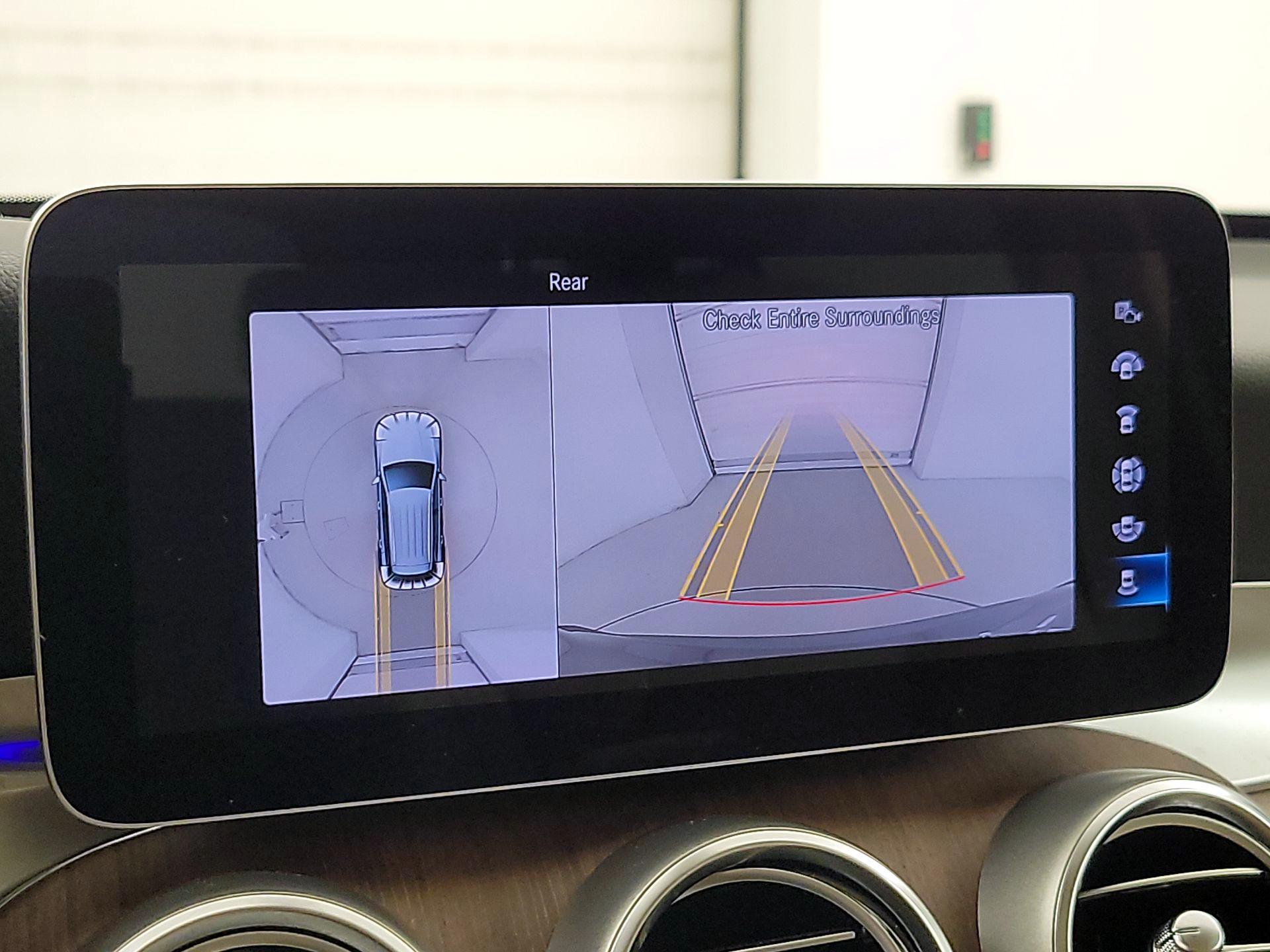 Thumbnail: 2020 Mercedes-Benz GLC - 14