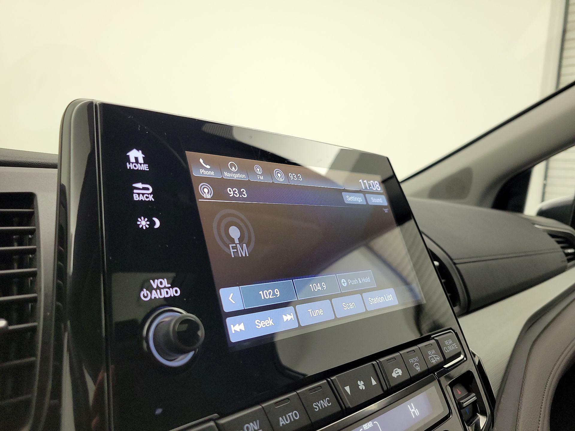 Thumbnail: 2019 Honda Odyssey - 16