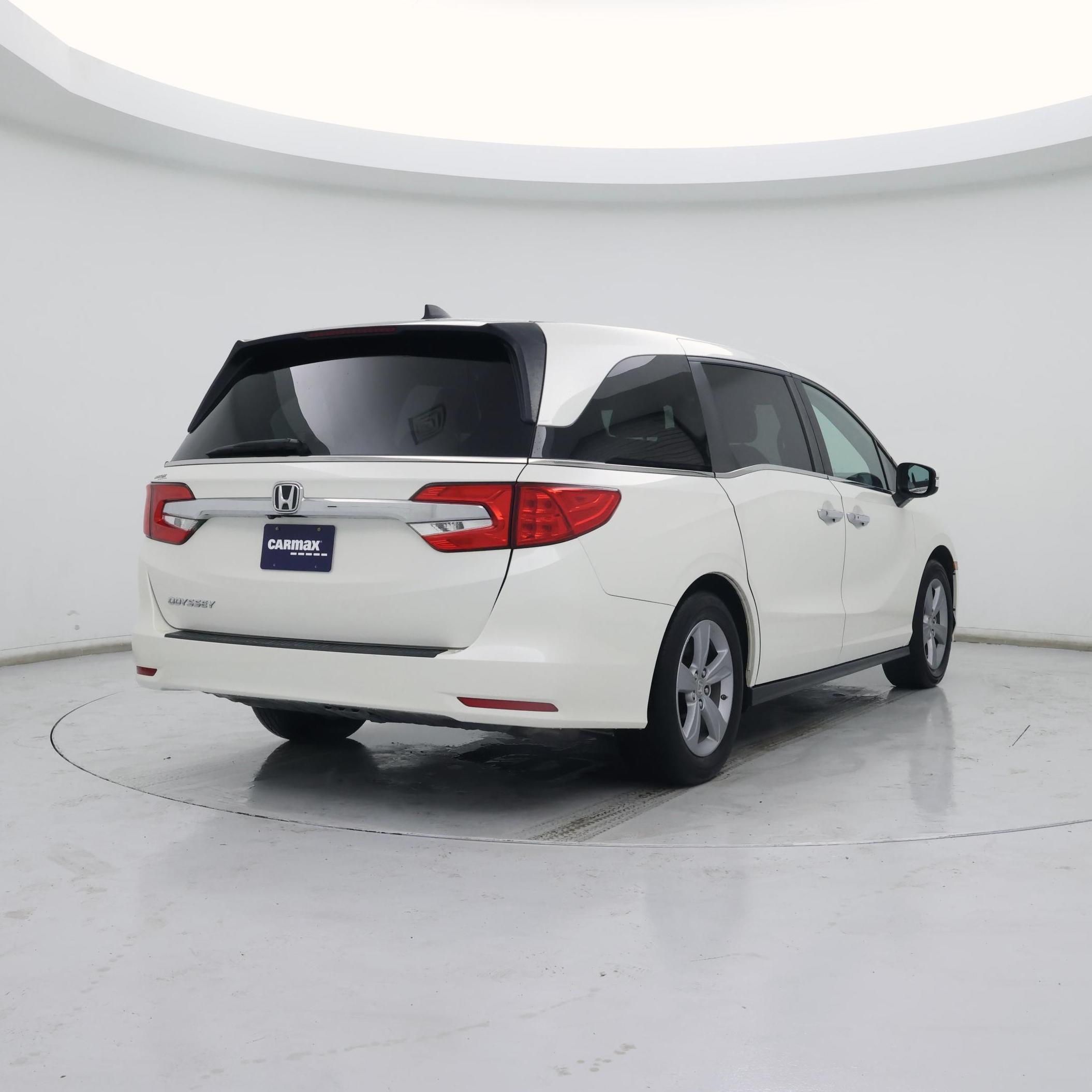 Thumbnail: 2019 Honda Odyssey - 8