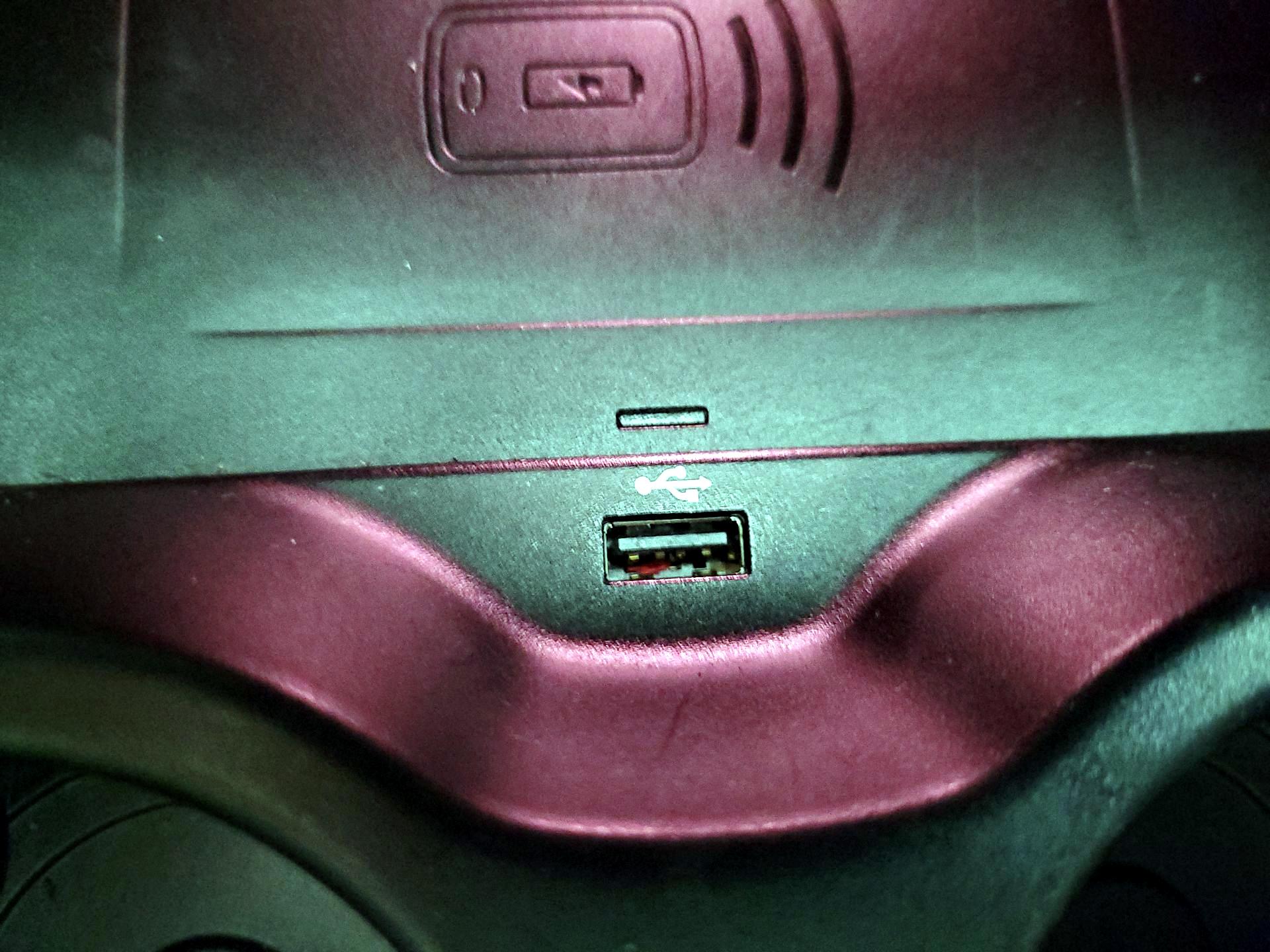 Thumbnail: 2021 BMW 5 Series - 19