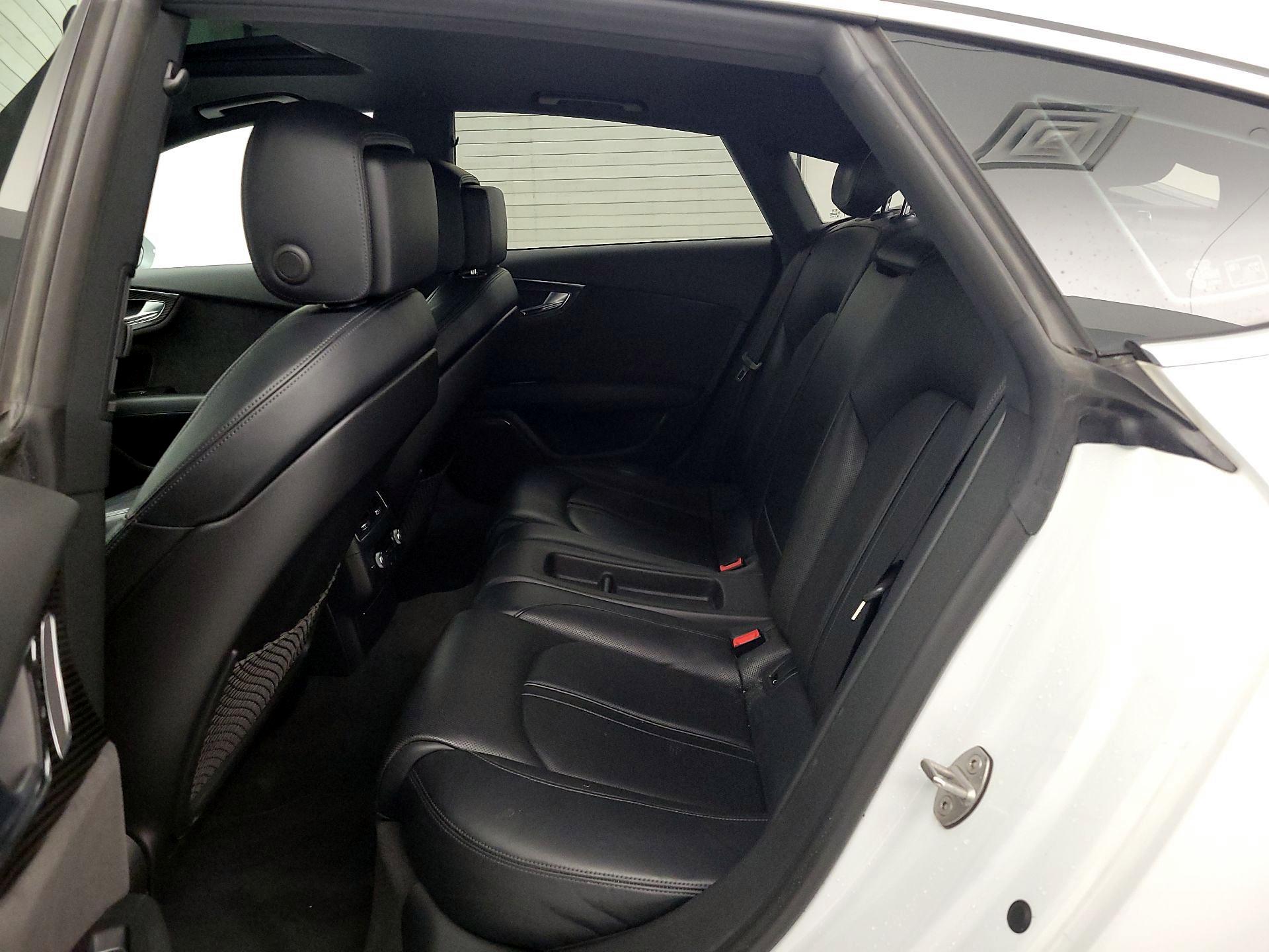 Thumbnail: 2017 Audi RS 7 - 20