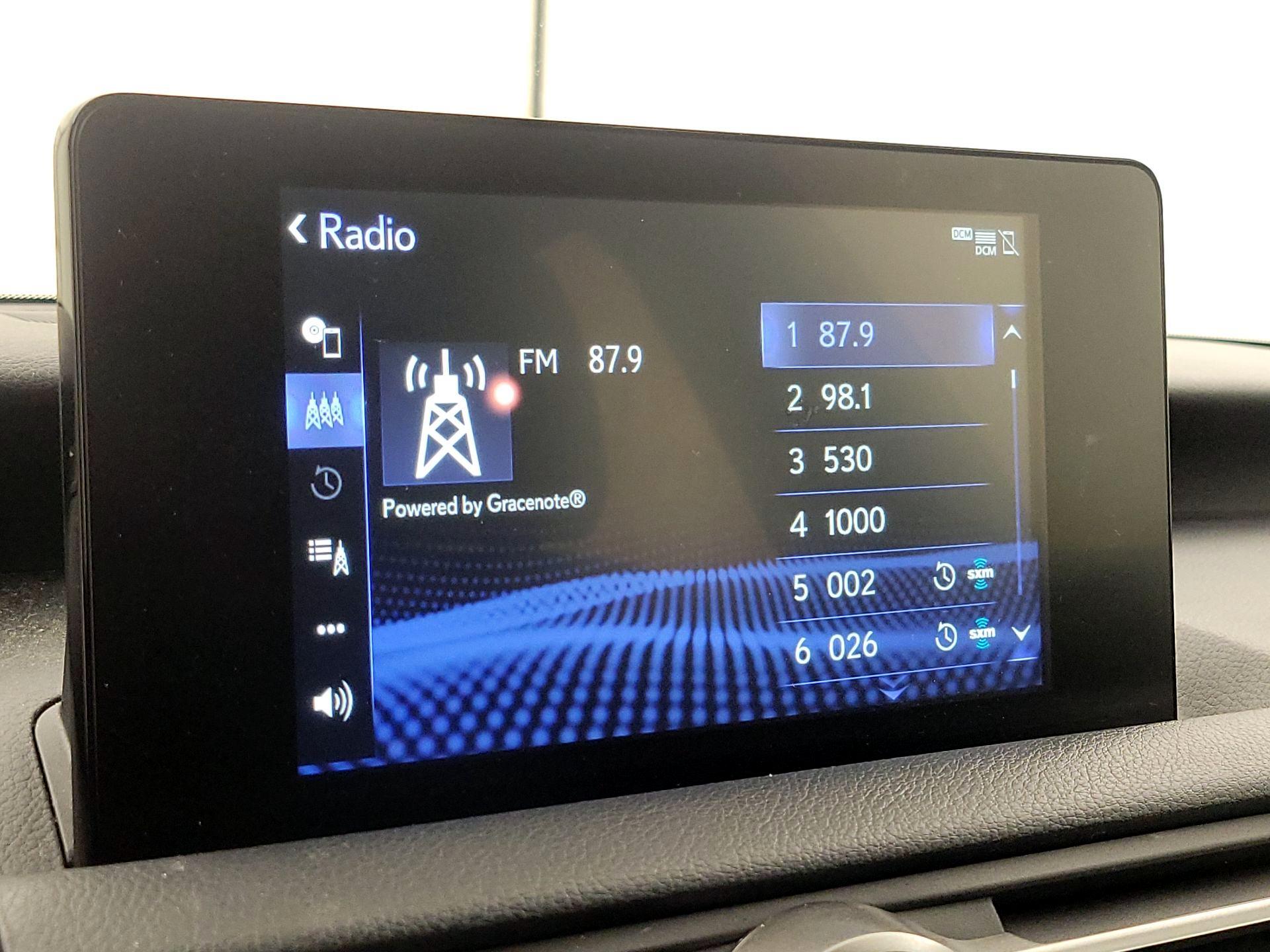 Thumbnail: 2022 Lexus IS - 15