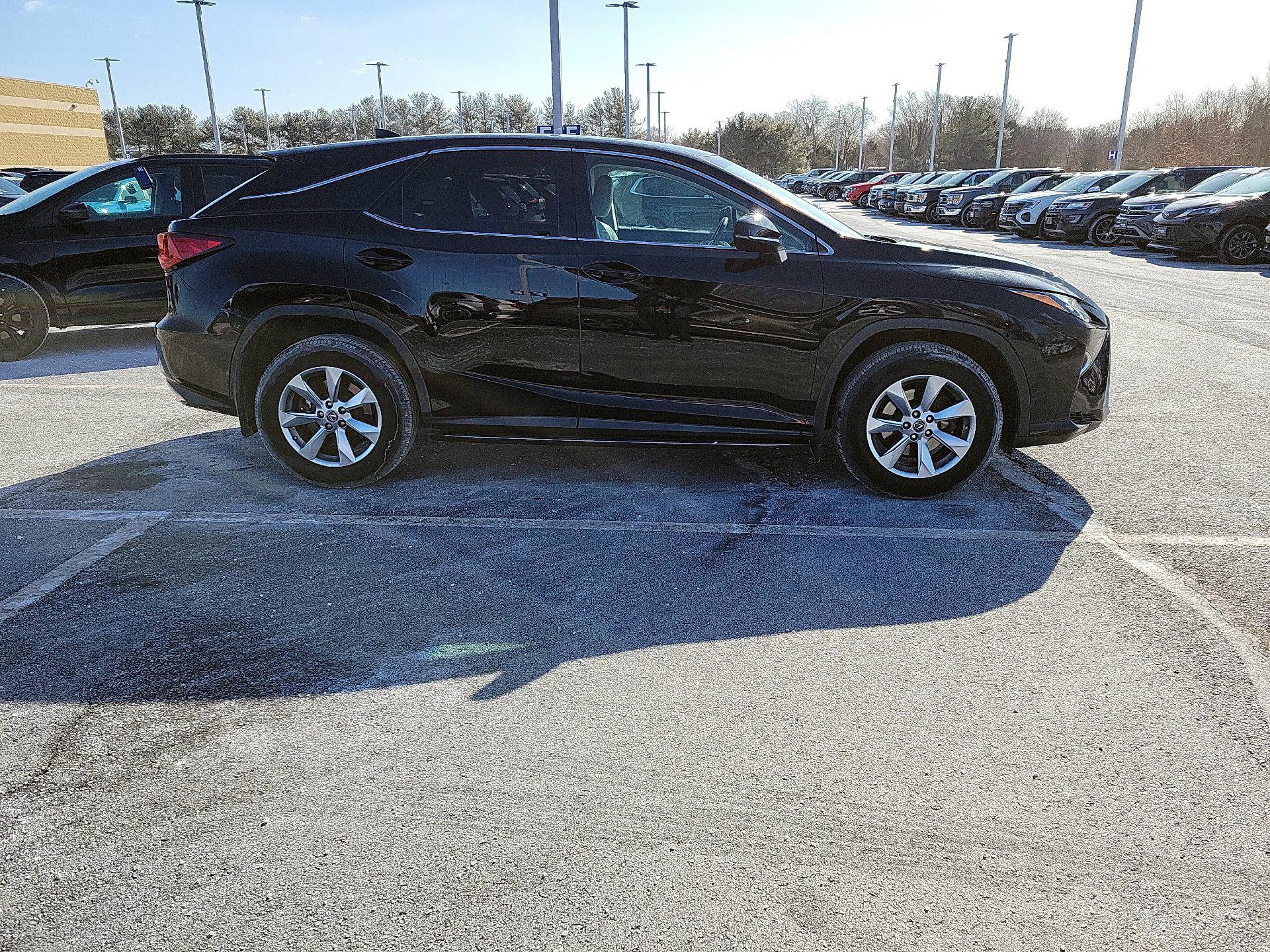 Thumbnail: 2018 Lexus RX - 4