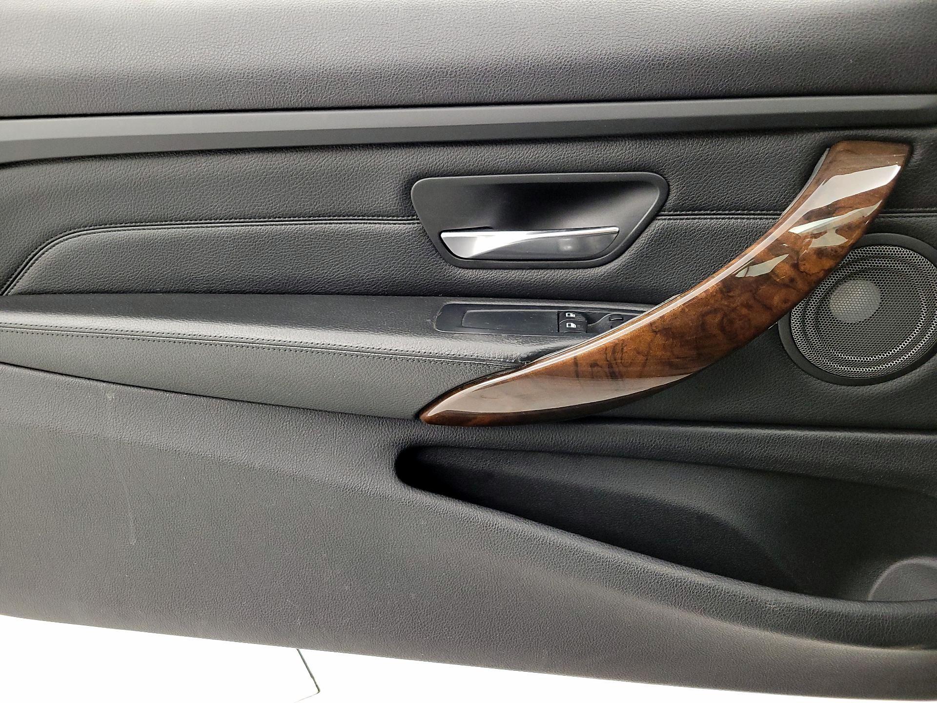 Thumbnail: 2015 BMW 4 Series - 12