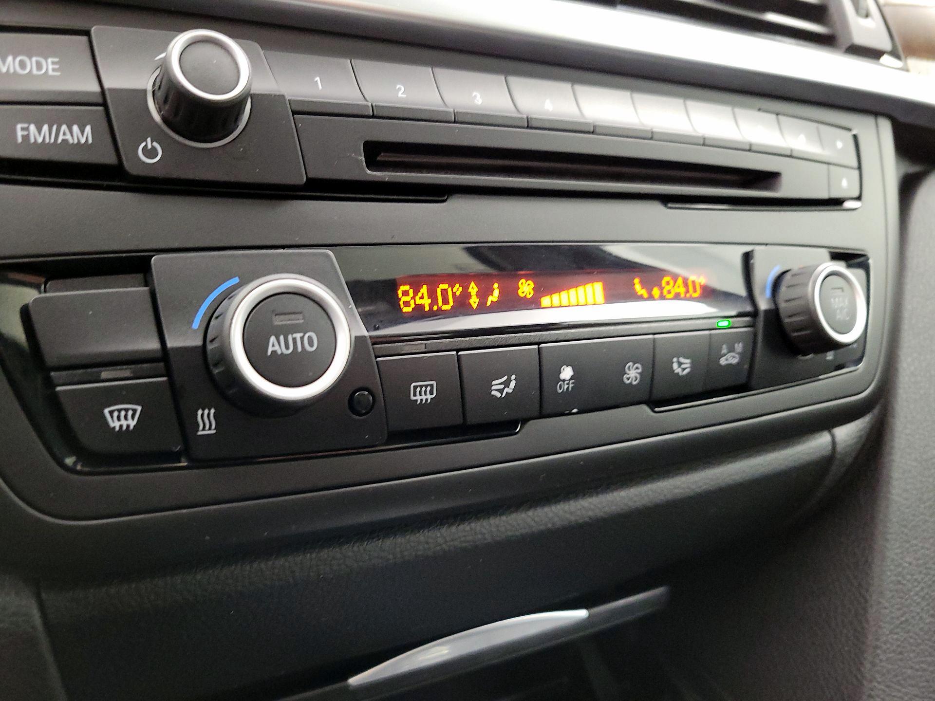 Thumbnail: 2015 BMW 4 Series - 17