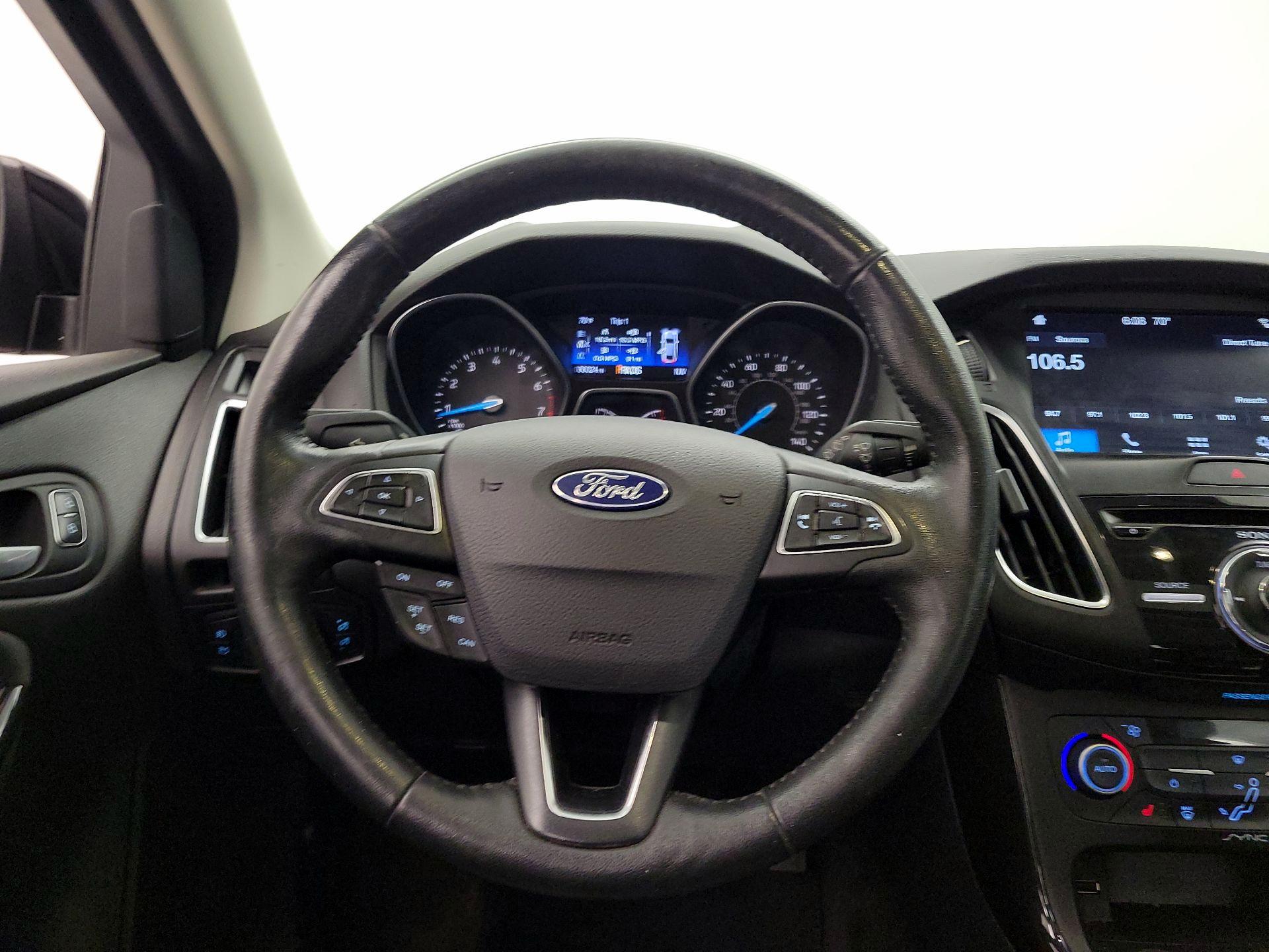 Thumbnail: 2018 Ford Focus - 10