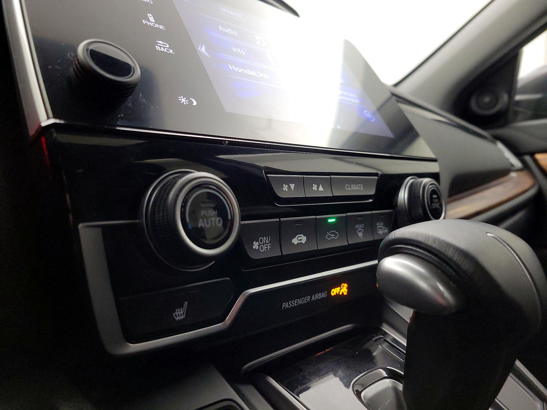 Thumbnail: 2019 Honda CR-V - 16