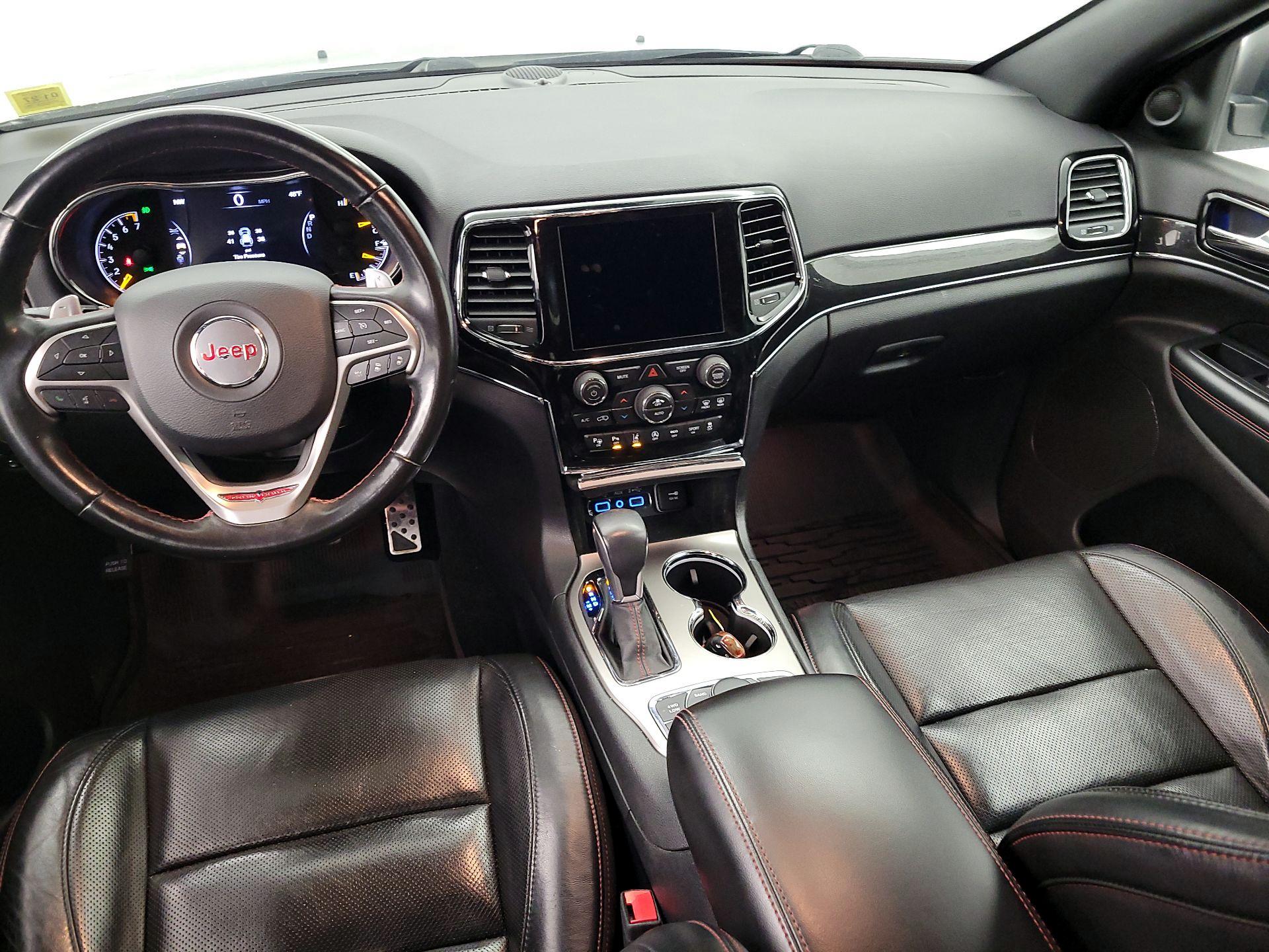 Thumbnail: 2019 Jeep Grand Cherokee - 9