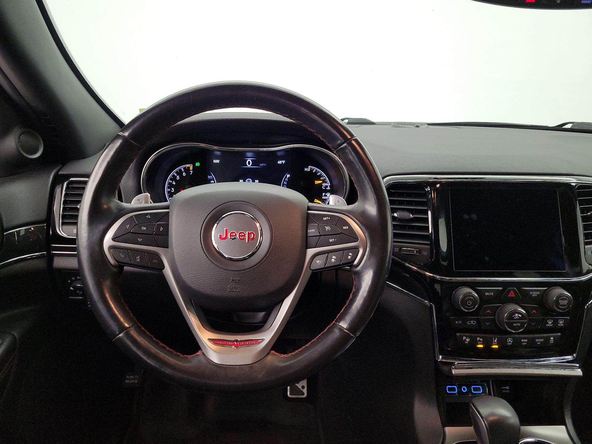 Thumbnail: 2019 Jeep Grand Cherokee - 10