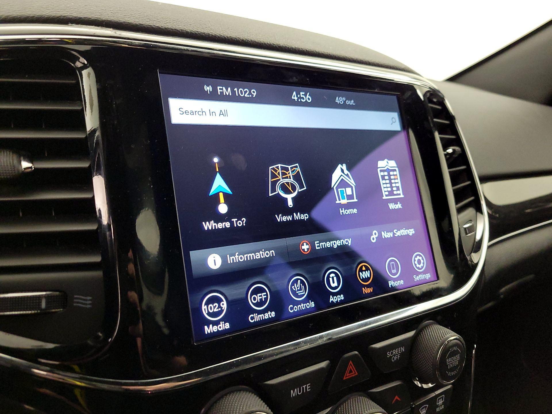 Thumbnail: 2019 Jeep Grand Cherokee - 14