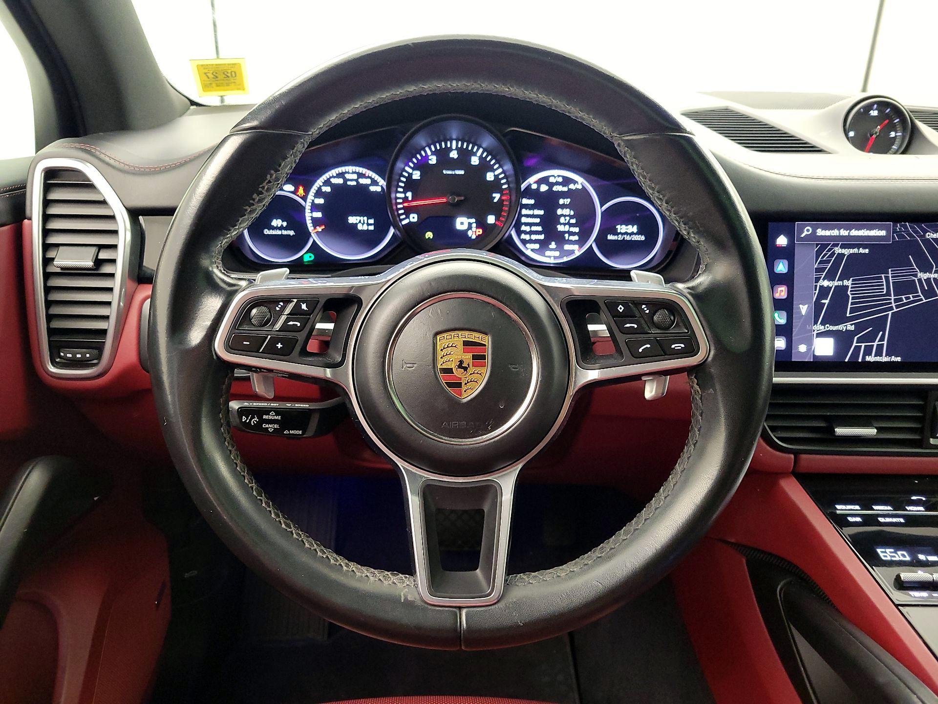 Thumbnail: 2022 Porsche Cayenne - 10