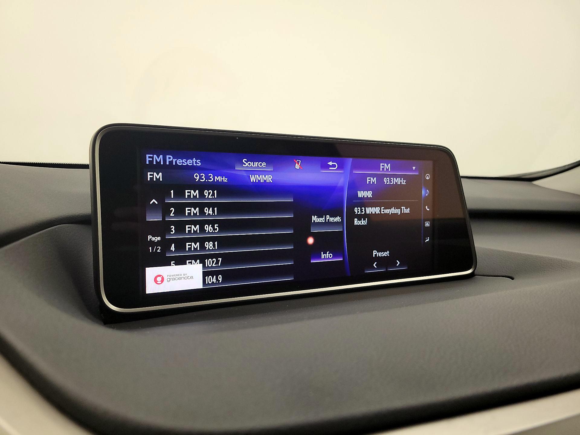 Thumbnail: 2018 Lexus RX - 16